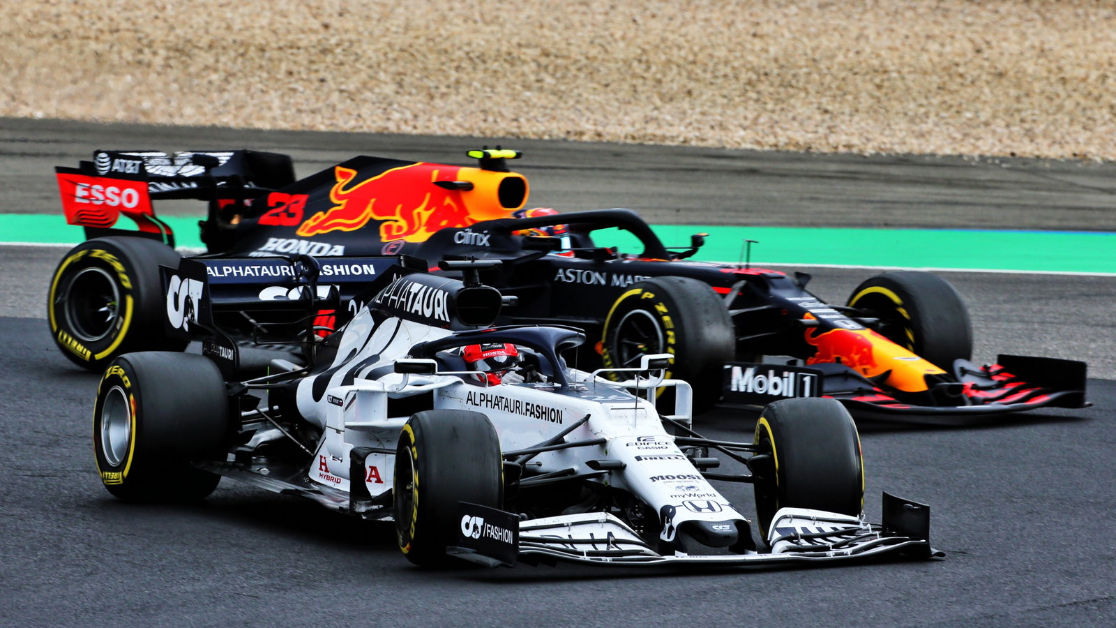 Daniil Kvyat (RUS) AlphaTauri AT01.