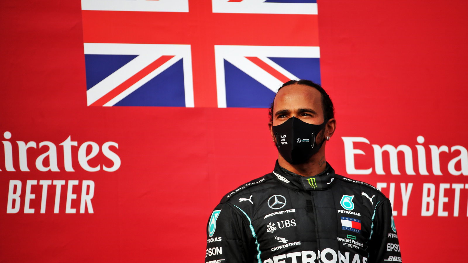 Race winner Lewis Hamilton (GBR) Mercedes AMG F1 on the podium.