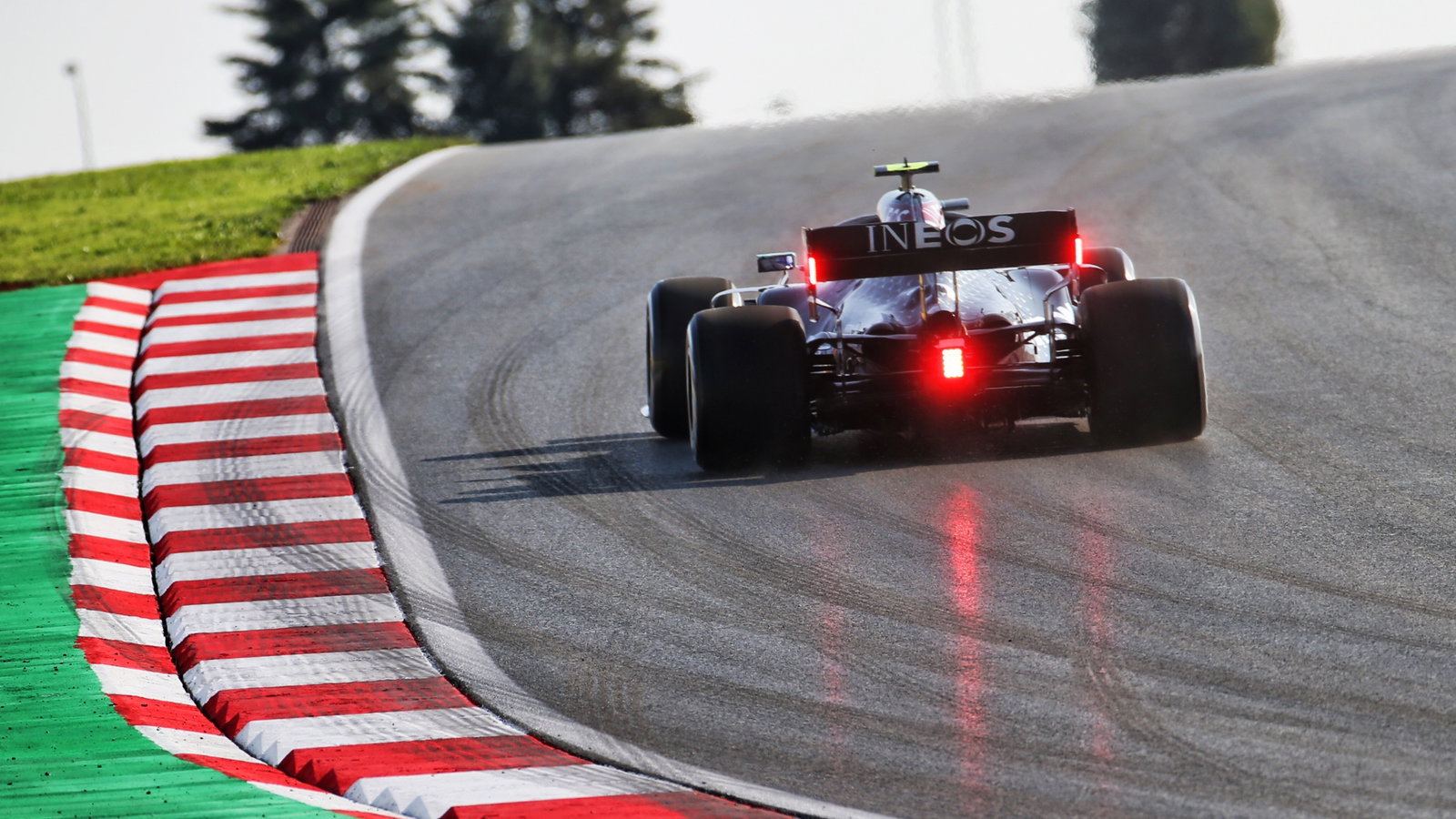 Valtteri Bottas (FIN) Mercedes AMG F1 W11.