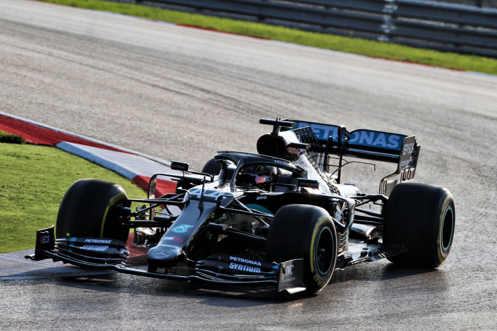 Lewis Hamilton (GBR) Mercedes AMG F1 W11.