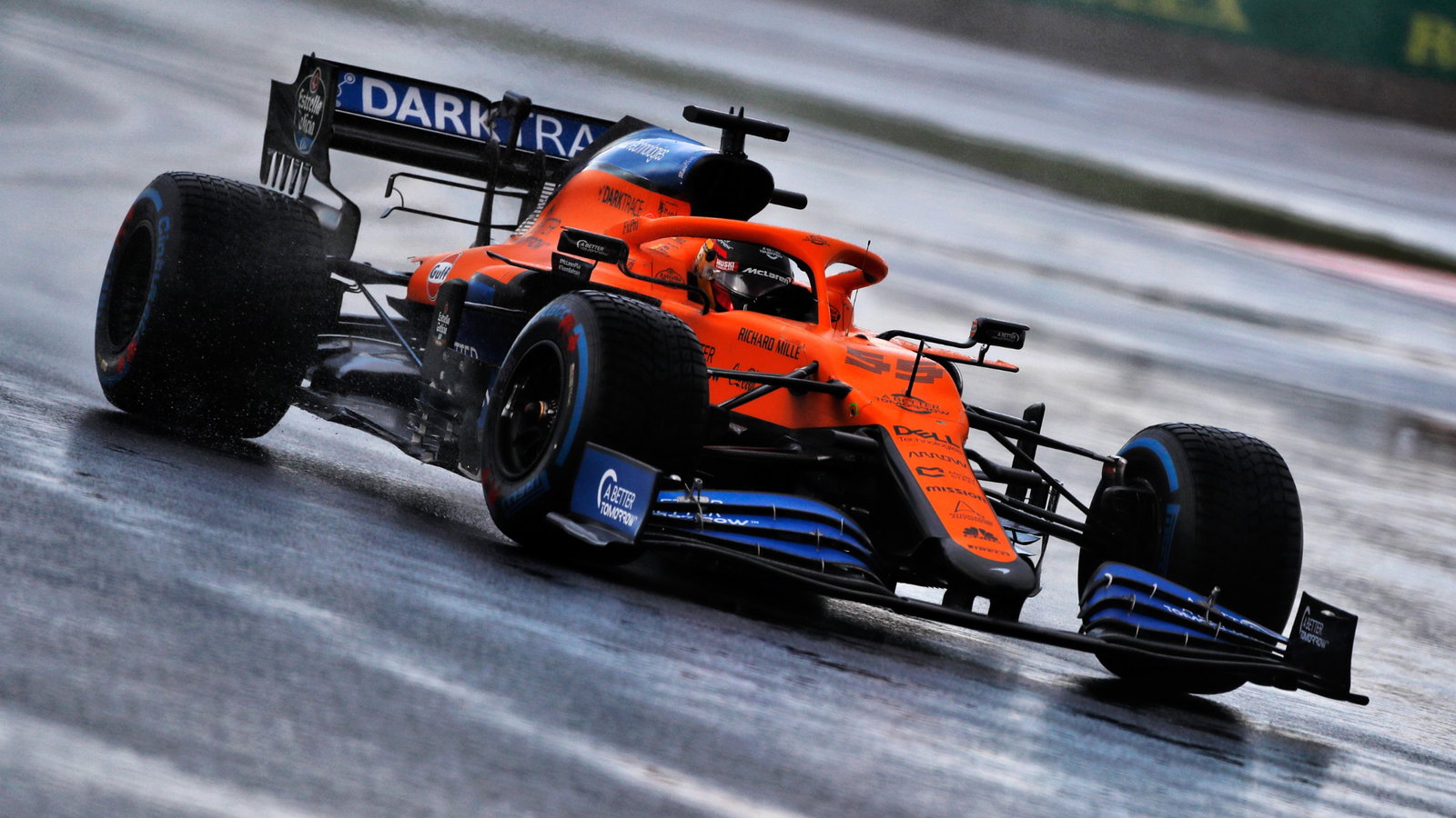 Carlos Sainz Jr (ESP) McLaren MCL35.