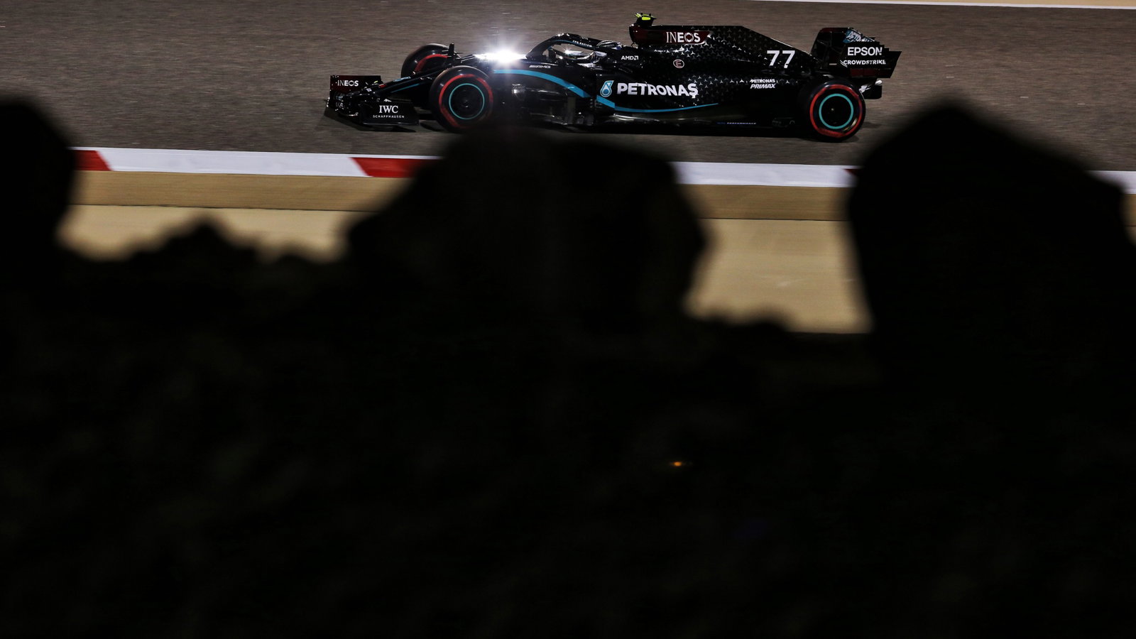 Valtteri Bottas (FIN) Mercedes AMG F1 W11.