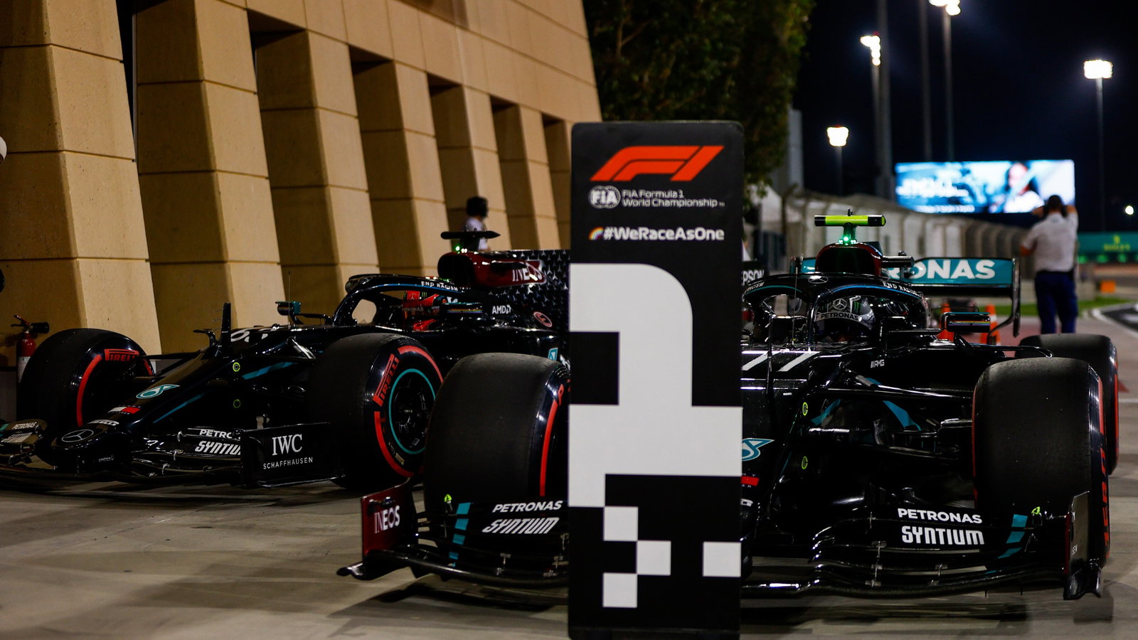 Pole sitter Valtteri Bottas (FIN) Mercedes AMG F