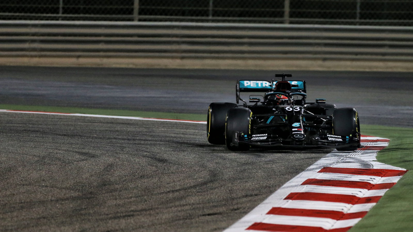 George Russell (GBR) Mercedes AMG F1 W11.