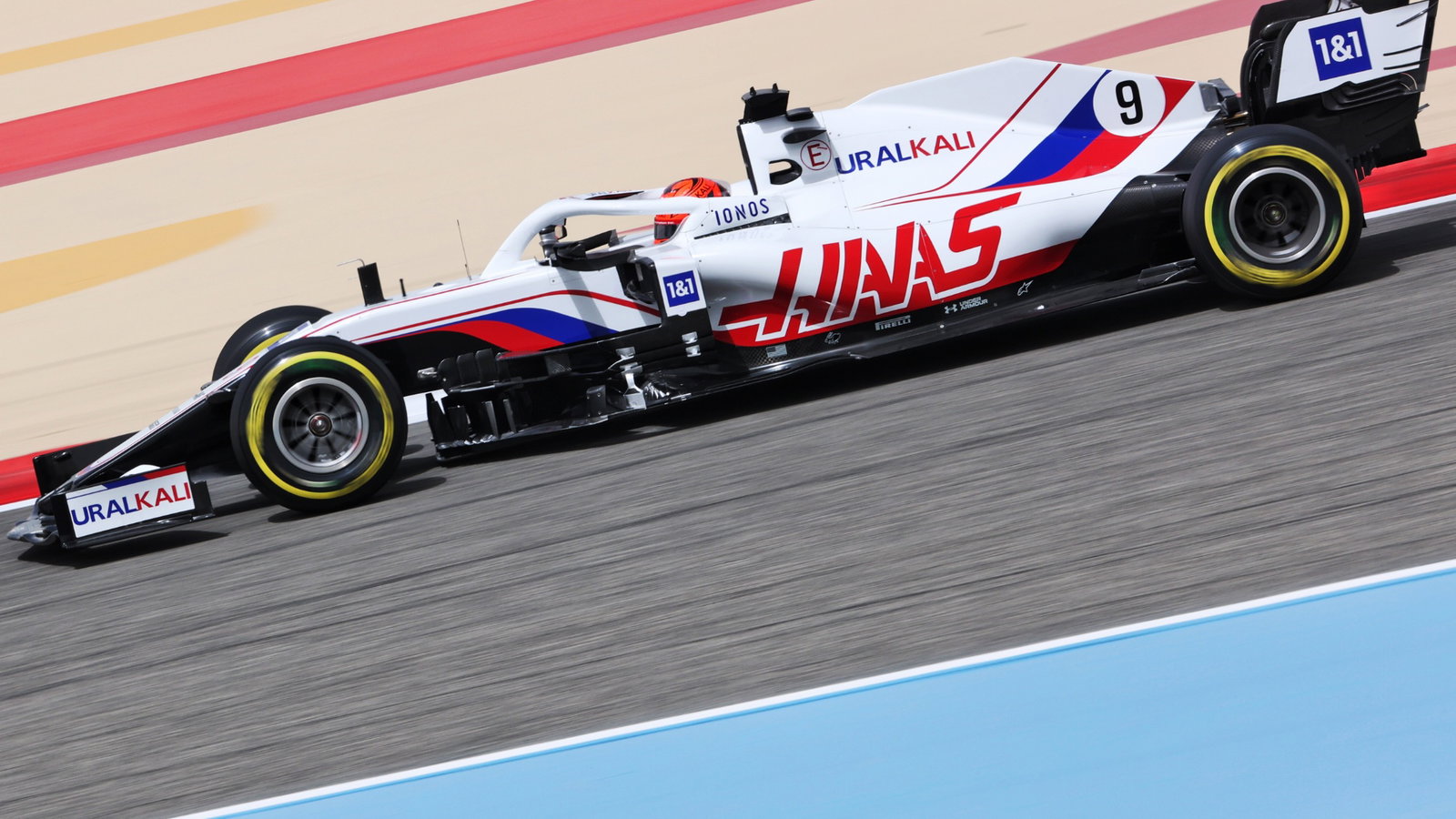 Nikita Mazepin (RUS) Haas F1 Team VF-21.