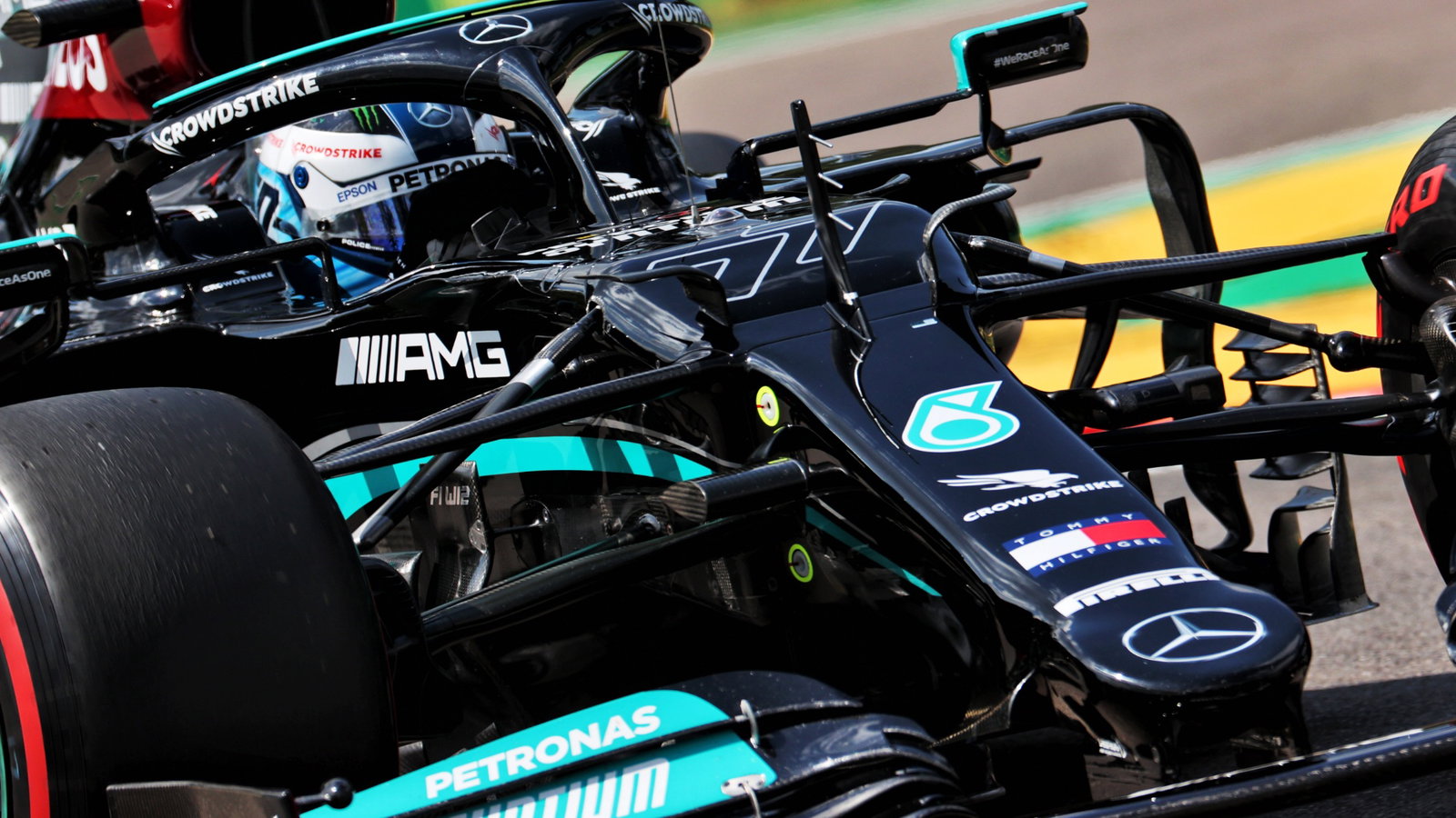 Valtteri Bottas (FIN) Mercedes AMG F1 W12.