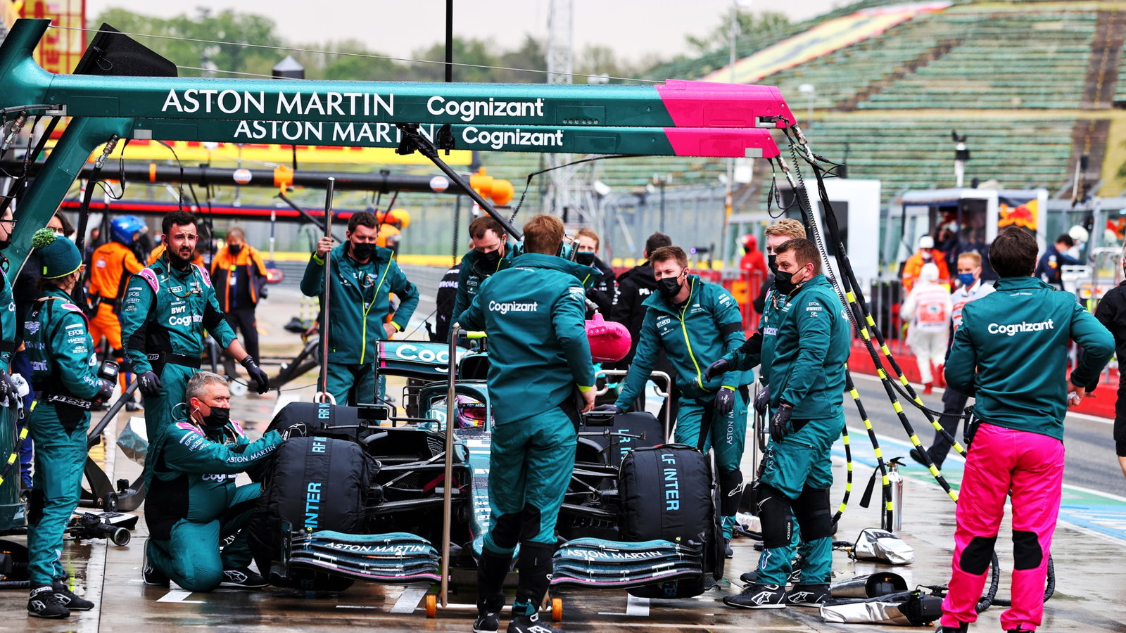 Sebastian Vettel (GER) Aston Martin F1 Team AMR21 in the pits before the start of the race.