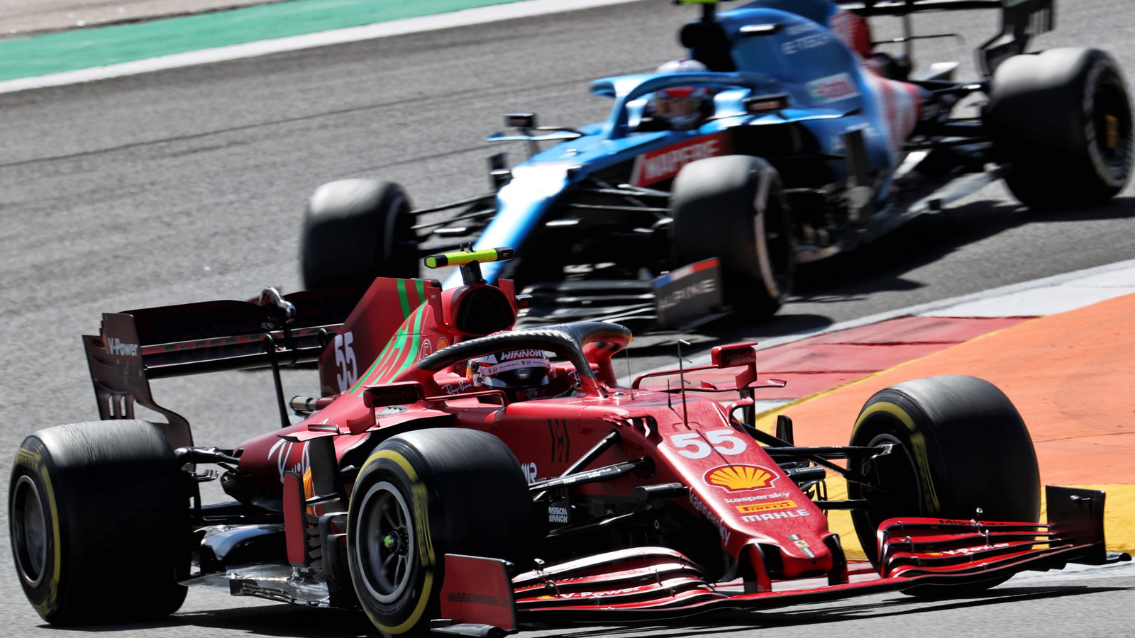 Carlos Sainz Jr (ESP) Ferrari SF-21.