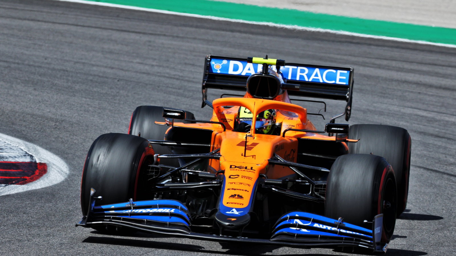 Lando Norris (GBR) McLaren MCL35M.