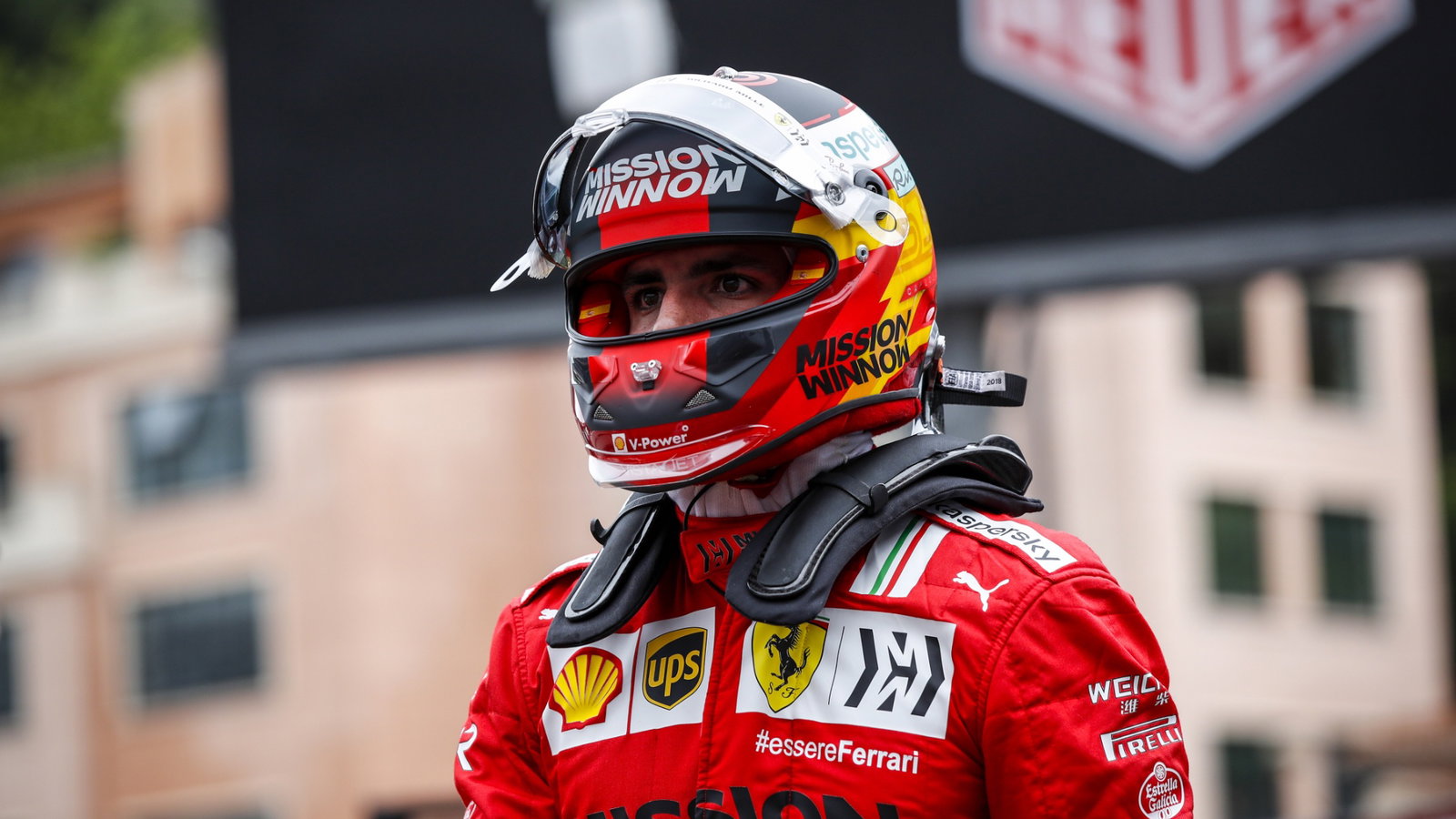 Carlos Sainz Jr (ESP) Ferrari in qualifying parc ferme.