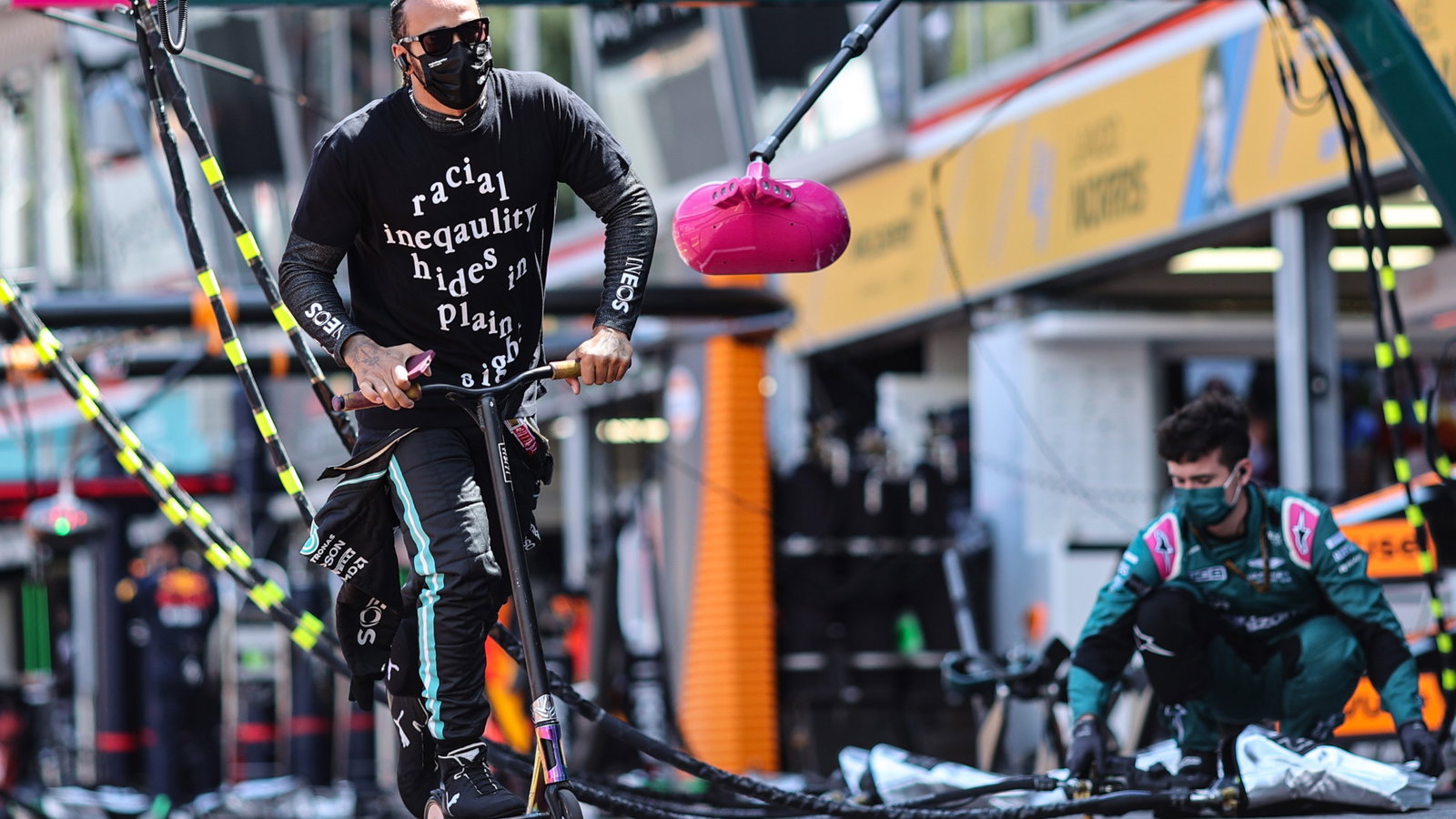 Lewis Hamilton (GBR) Mercedes AMG F1.