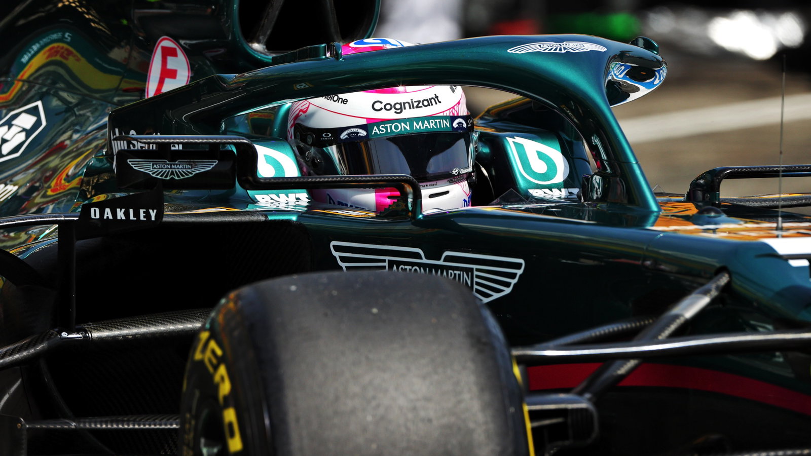 Sebastian Vettel (GER) Aston Martin F1 Team AMR21.