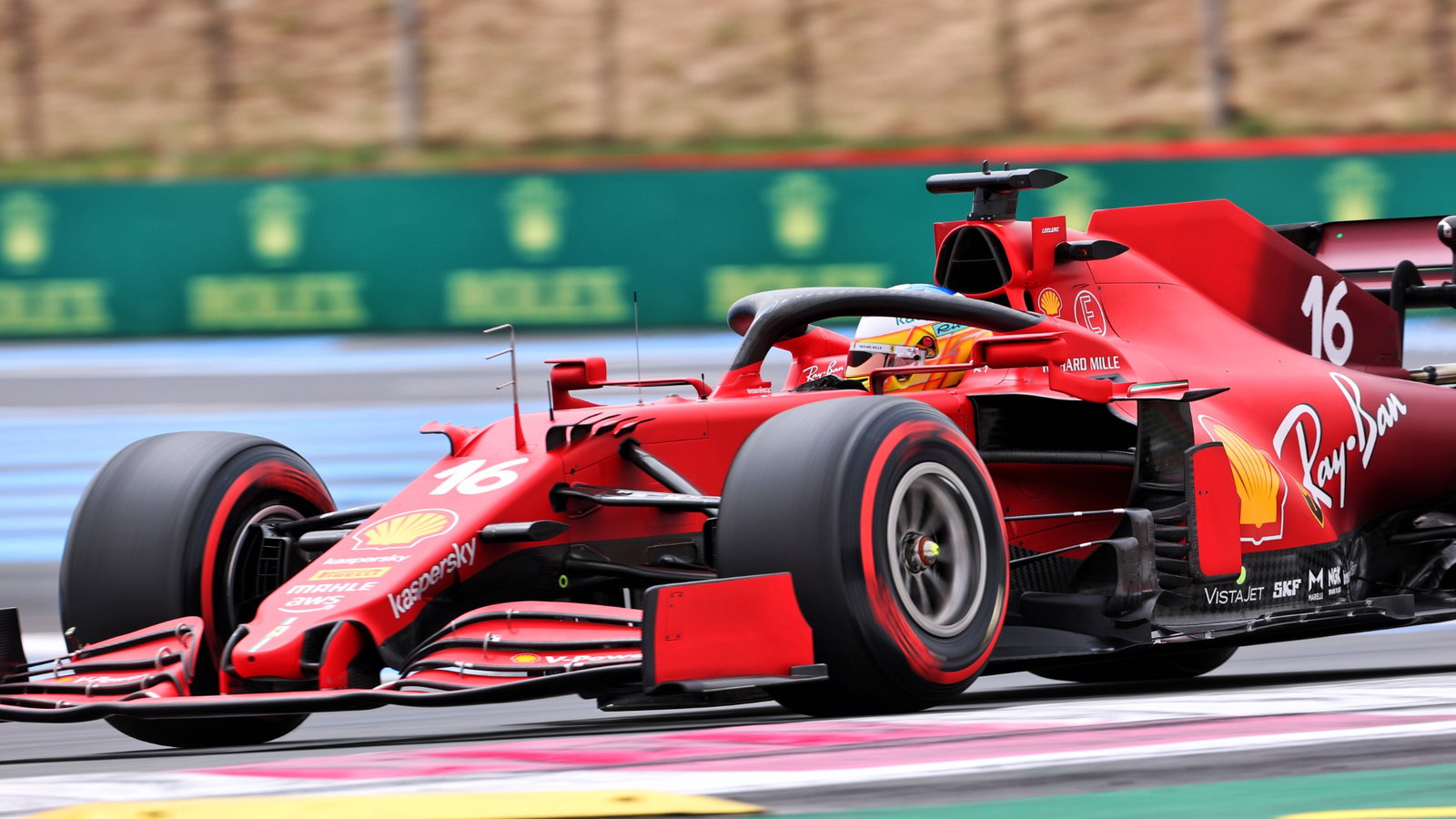Charles Leclerc (MON) Ferrari SF-21.