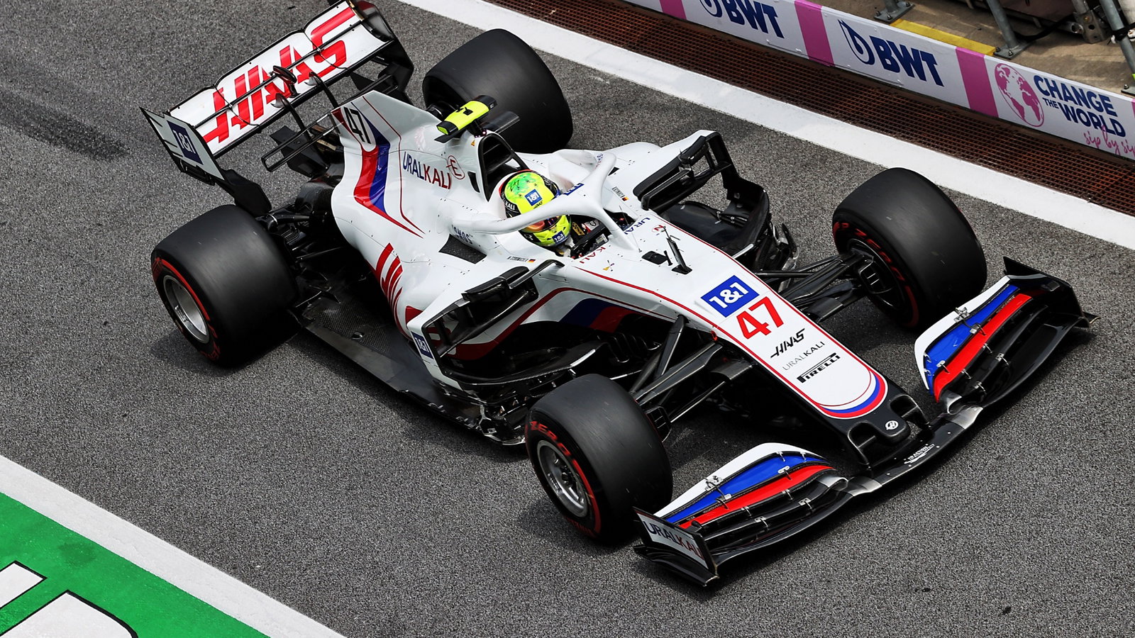 Mick Schumacher (GER) Haas VF-21.