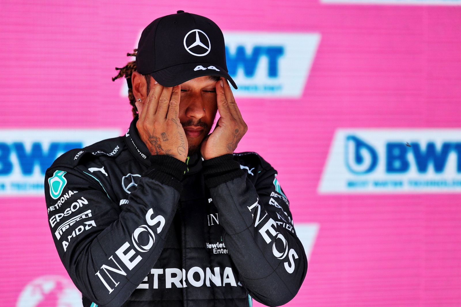 Lewis Hamilton (GBR) Mercedes AMG F1 in qualifying parc ferme.