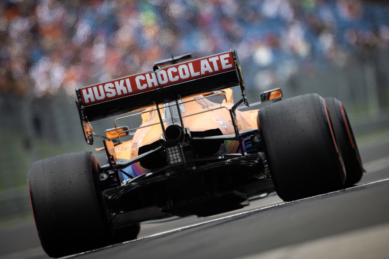 Daniel Ricciardo (AUS) McLaren MCL35M.