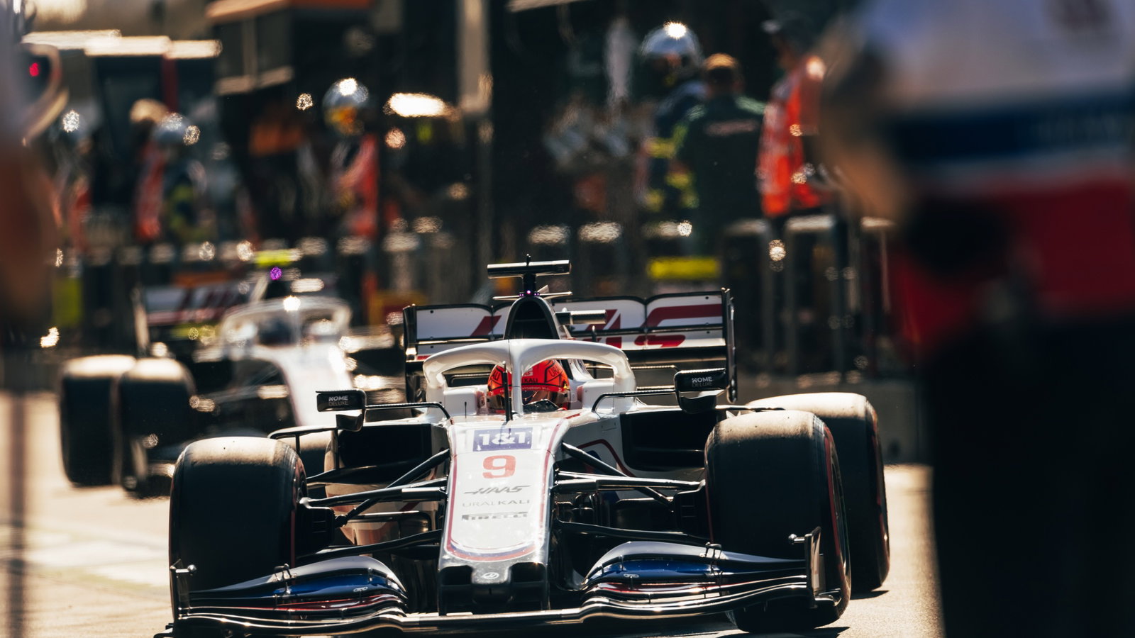 Nikita Mazepin (RUS) Haas F1 Team VF-21.