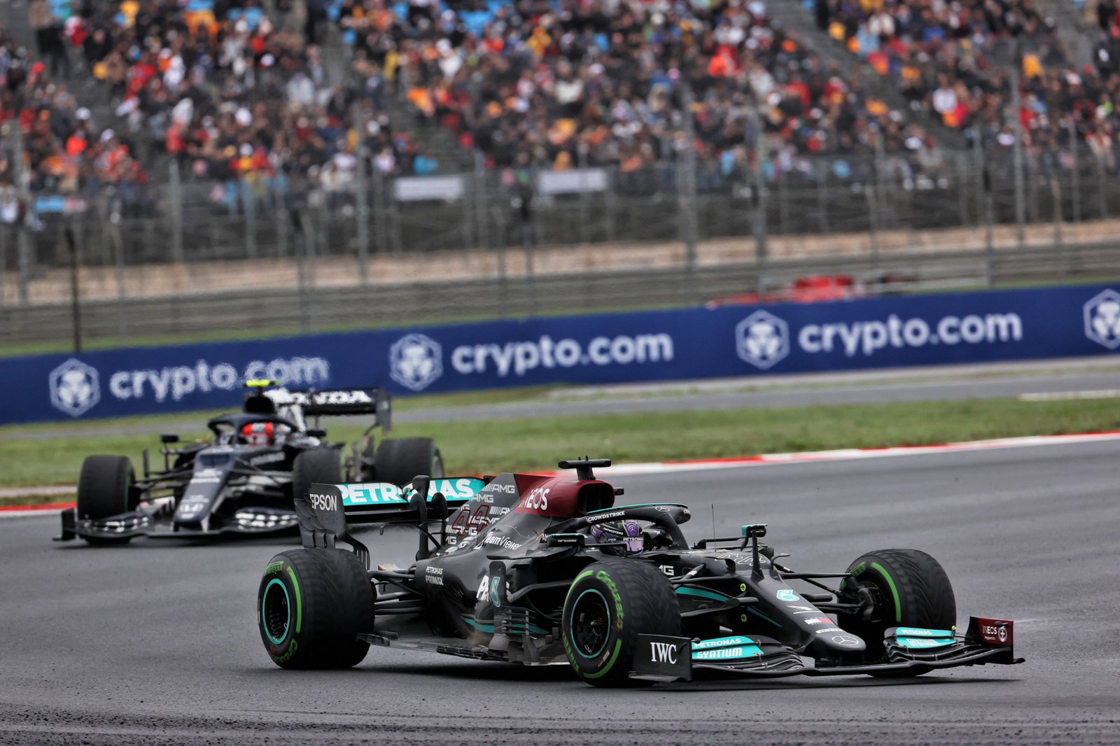 Lewis Hamilton (GBR) Mercedes AMG F1 W12.