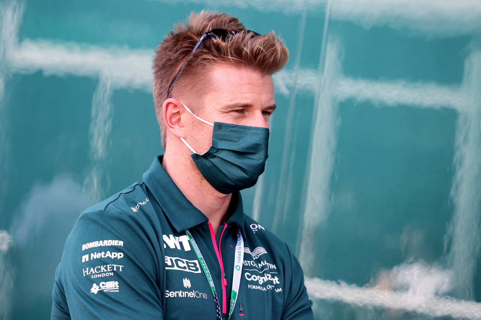 (L to R): Nico Hulkenberg (GER) Aston Martin F1 Team Reserve Driver with Stoffel Vandoorne (BEL) Mercedes AMG F1 Reserve Driver.
