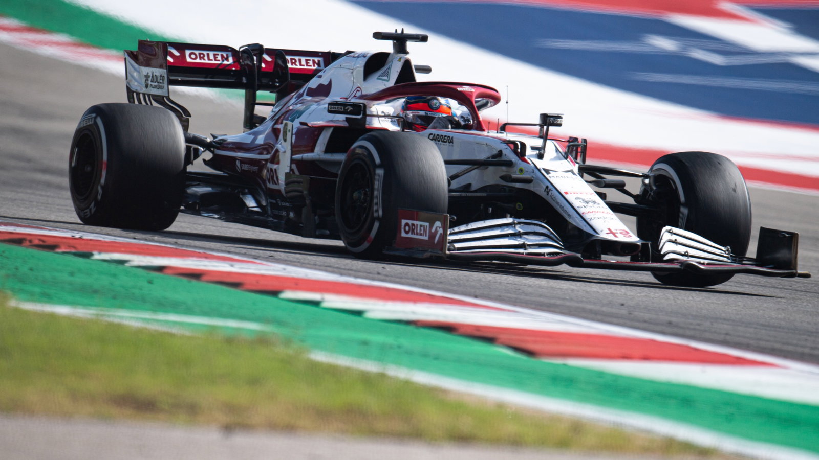 Kimi Raikkonen (FIN) Alfa Romeo Racing C41.