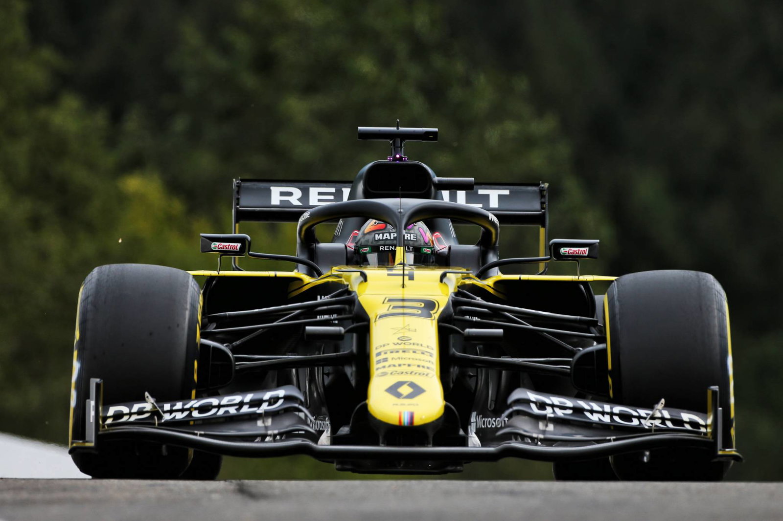 Verstappen mengecilkan peluang pole F1 Belgia meski Jumat kuat