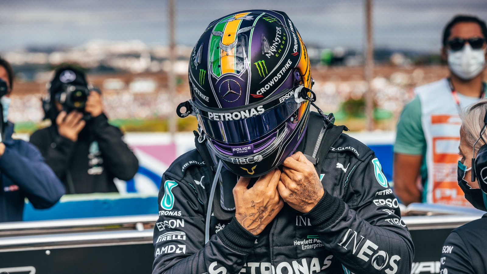 Lewis Hamilton (GBR) Mercedes AMG F1 on the grid.
