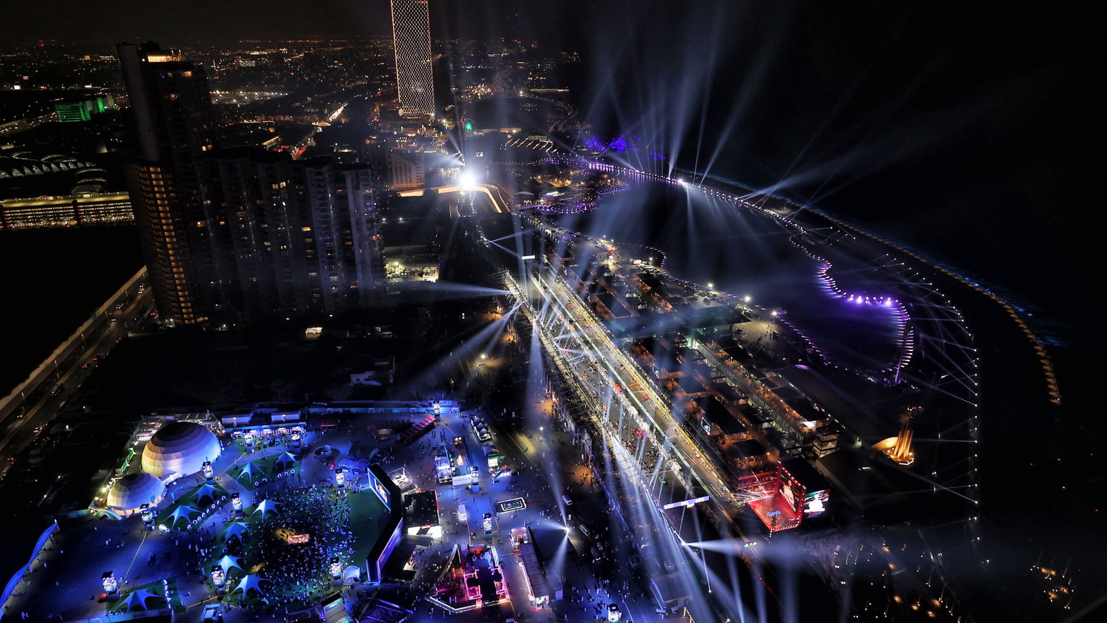 The grid before the start of the race.