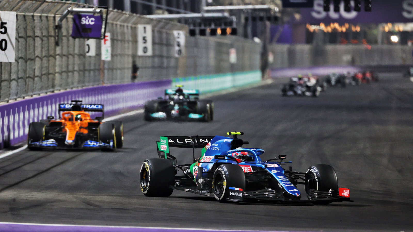 Esteban Ocon (FRA) Alpine F1 Team A521.