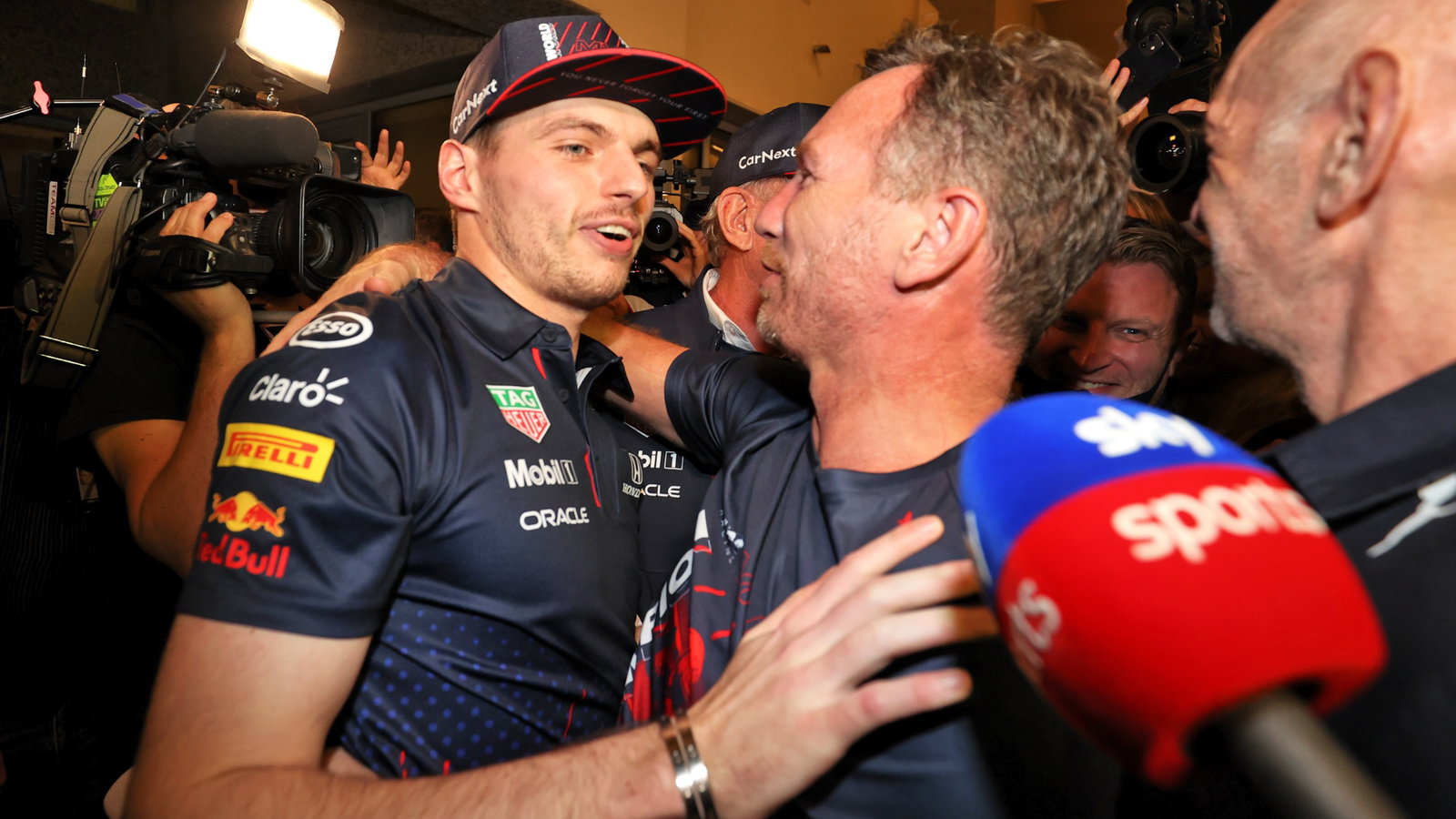 Race winner and World Champion Max Verstappen (NLD) Red Bull Racing celebrates with Christian Horner (GBR) Red Bull Racing Team Principal.