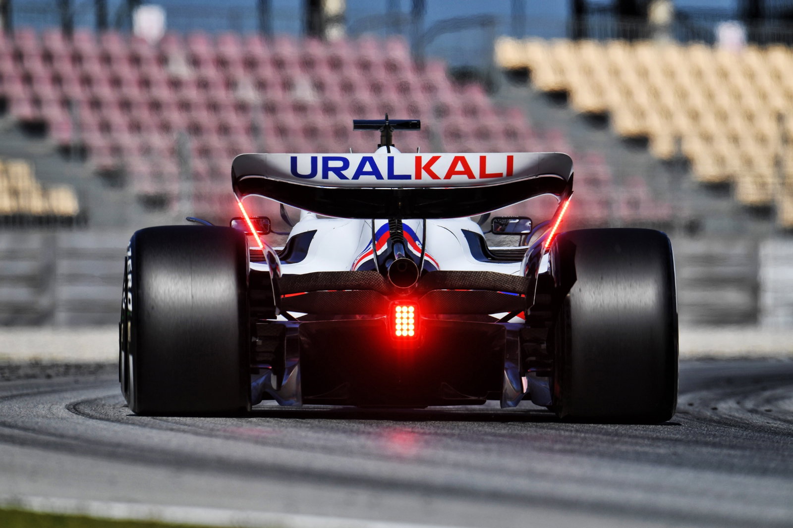 Nikita Mazepin (RUS) Haas F1 Team VF-22.