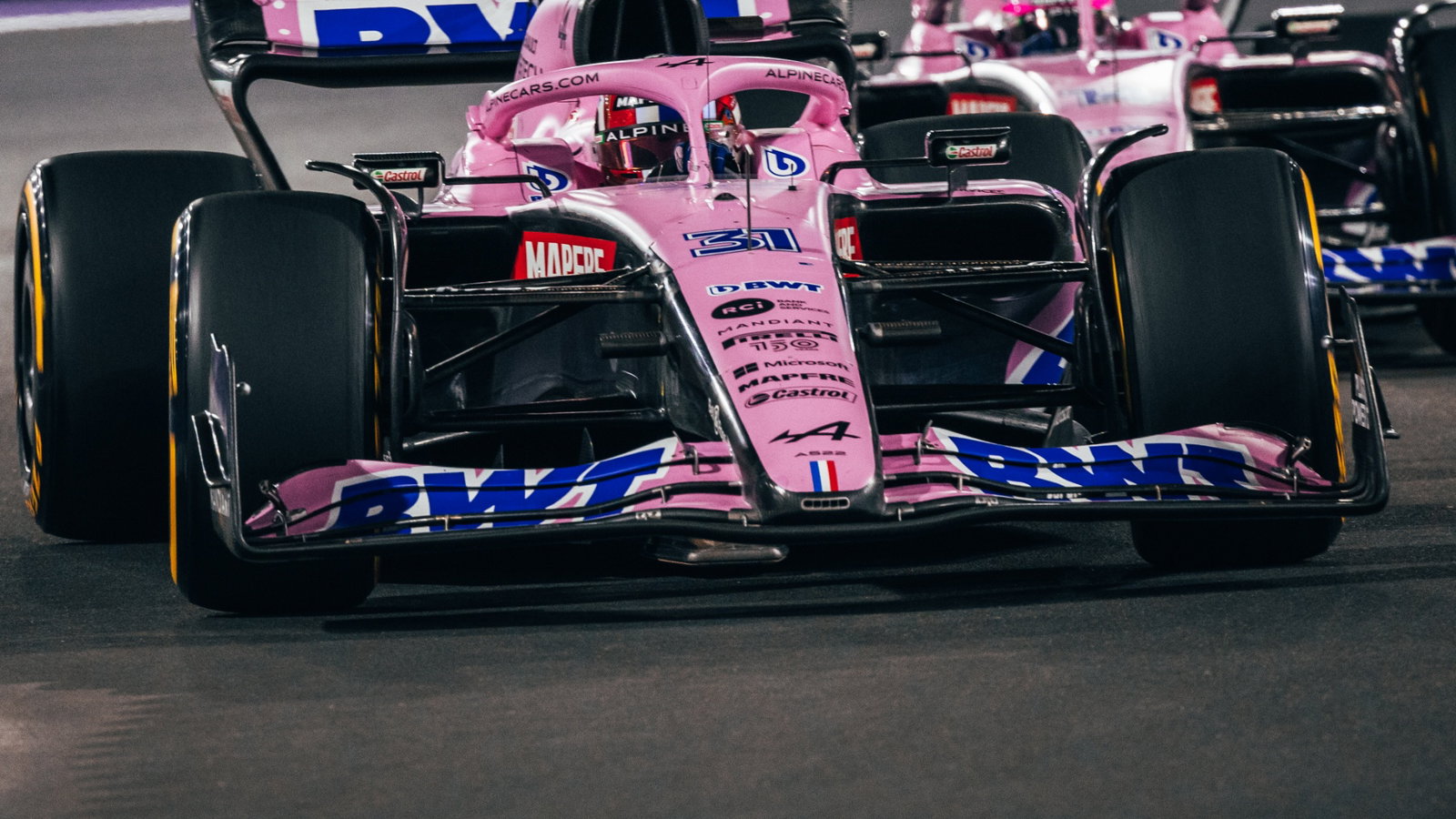 Esteban Ocon (FRA) Alpine F1 Team A522 leads team mate Fernando Alonso (ESP) Alpine F1 Team A522.