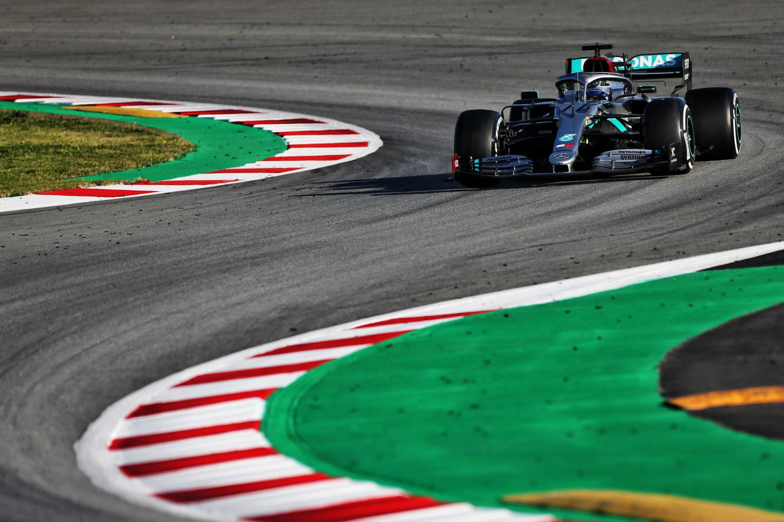 Hungarian GP strikes one-year contract extension to host F1 until 2027