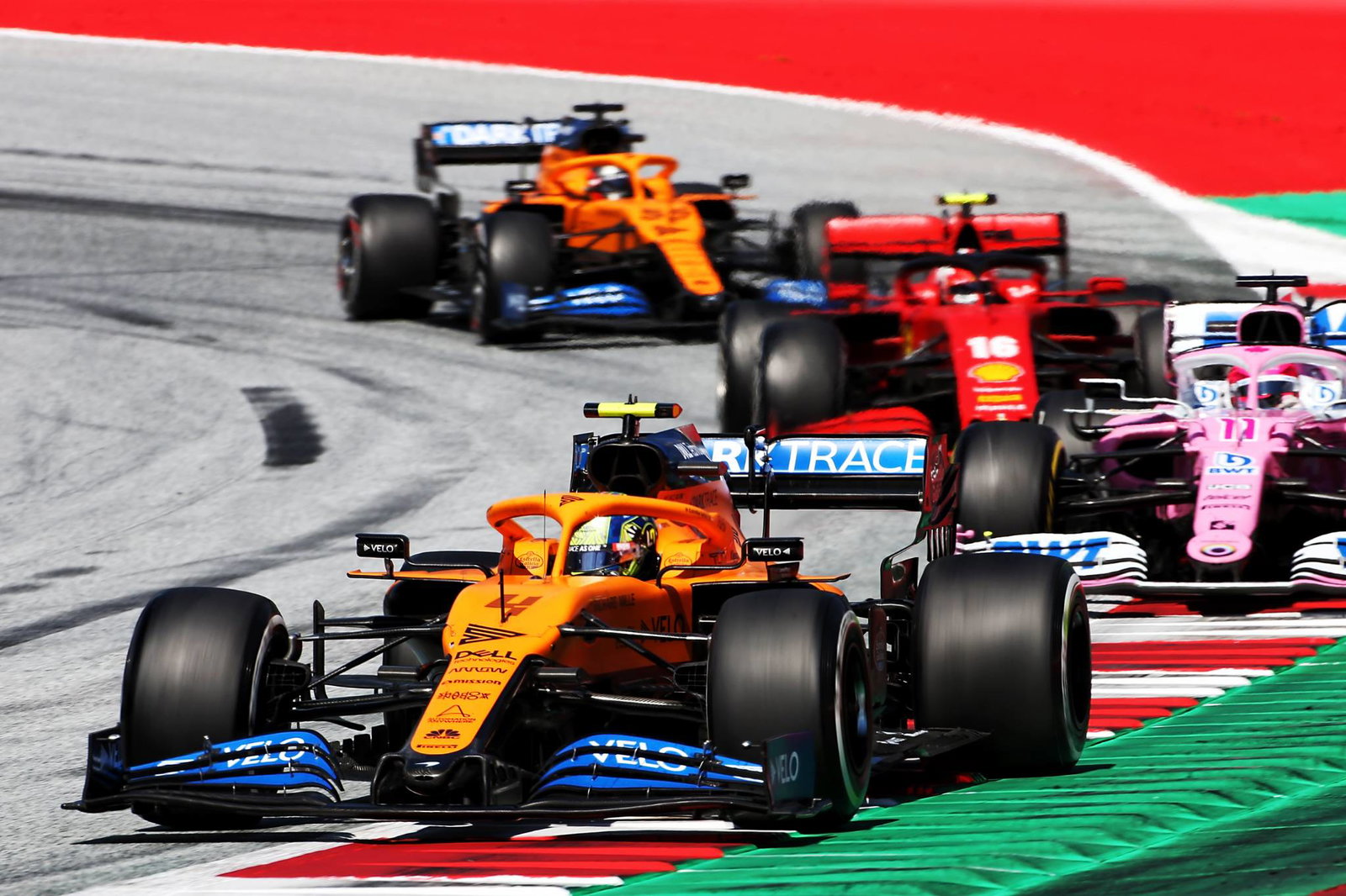 F1: Bottas memenangkan GP Austria setelah penalti Hamilton dalam drama balapan akhir