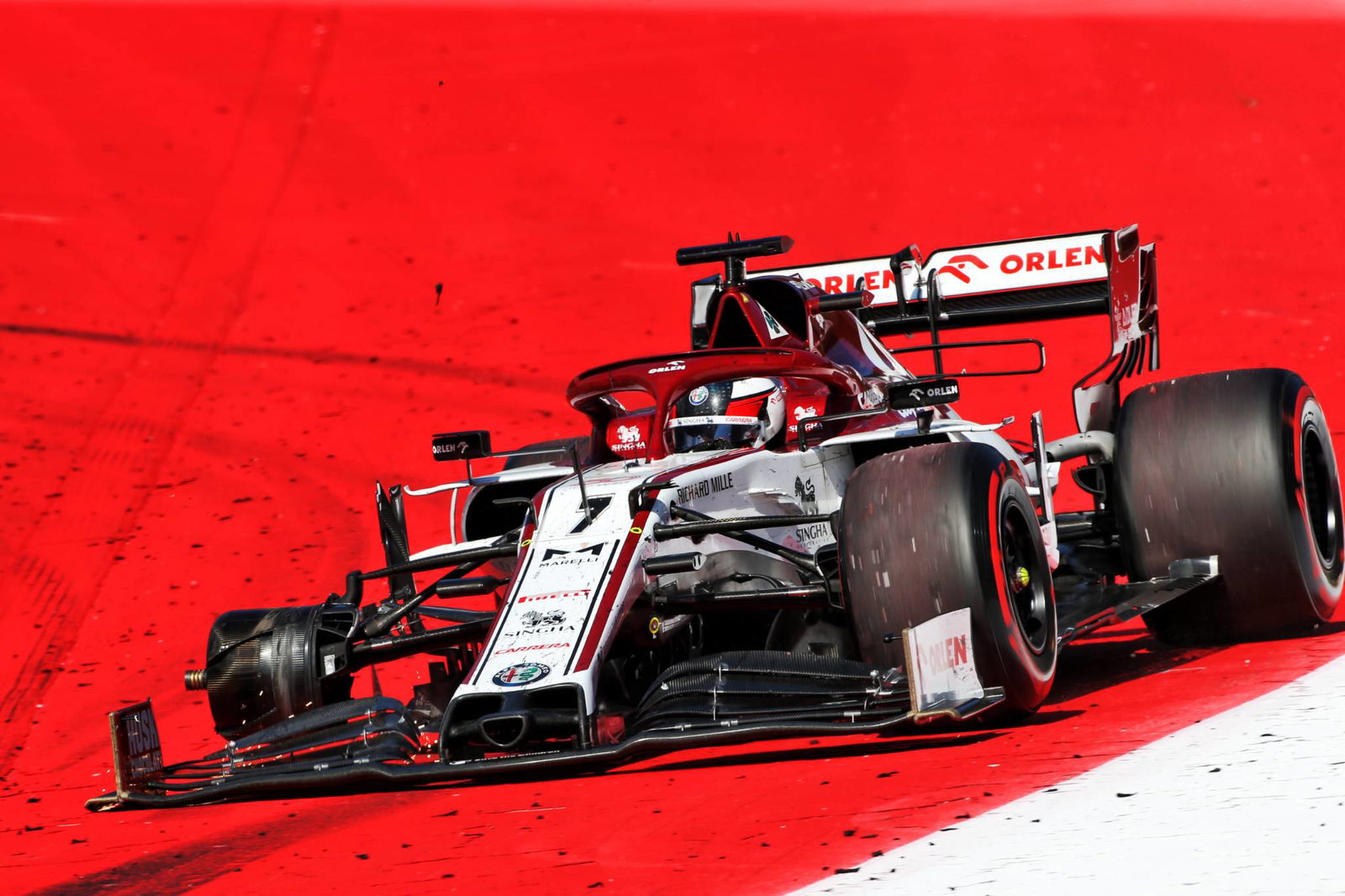 Lewis Hamilton loses front row start after Red Bull protest