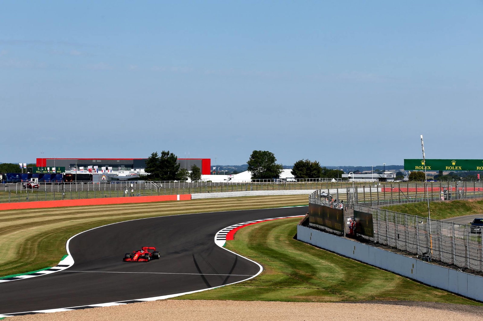 Lewis Hamilton stays on top in final F1 Anniversary GP practice
