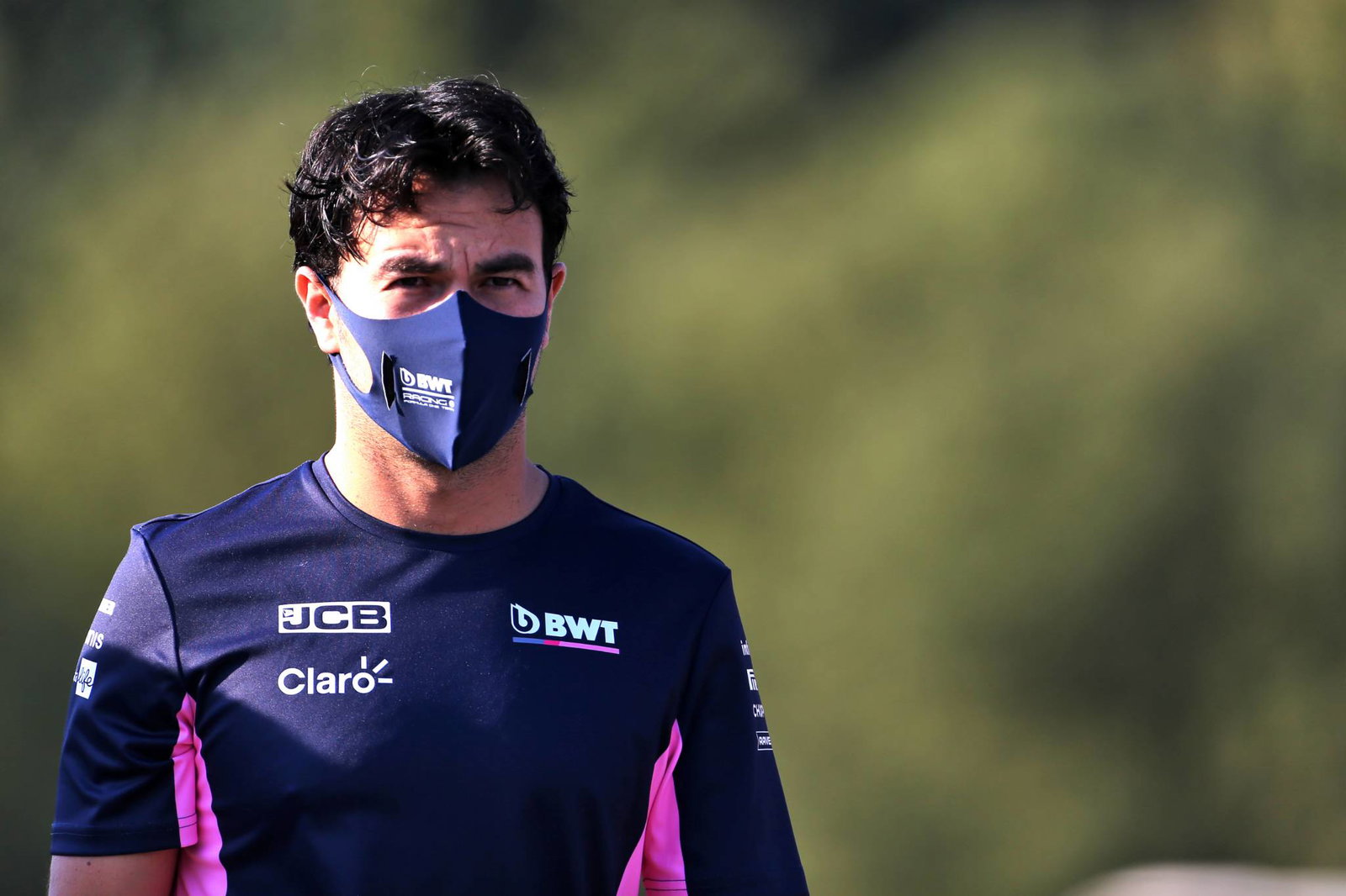Ferrari mengelak dari rumor yang menukik ahli mesin Mercedes Andy Cowell