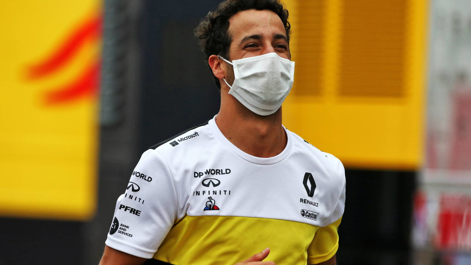 Daniel Ricciardo (AUS) Renault F1 Team.