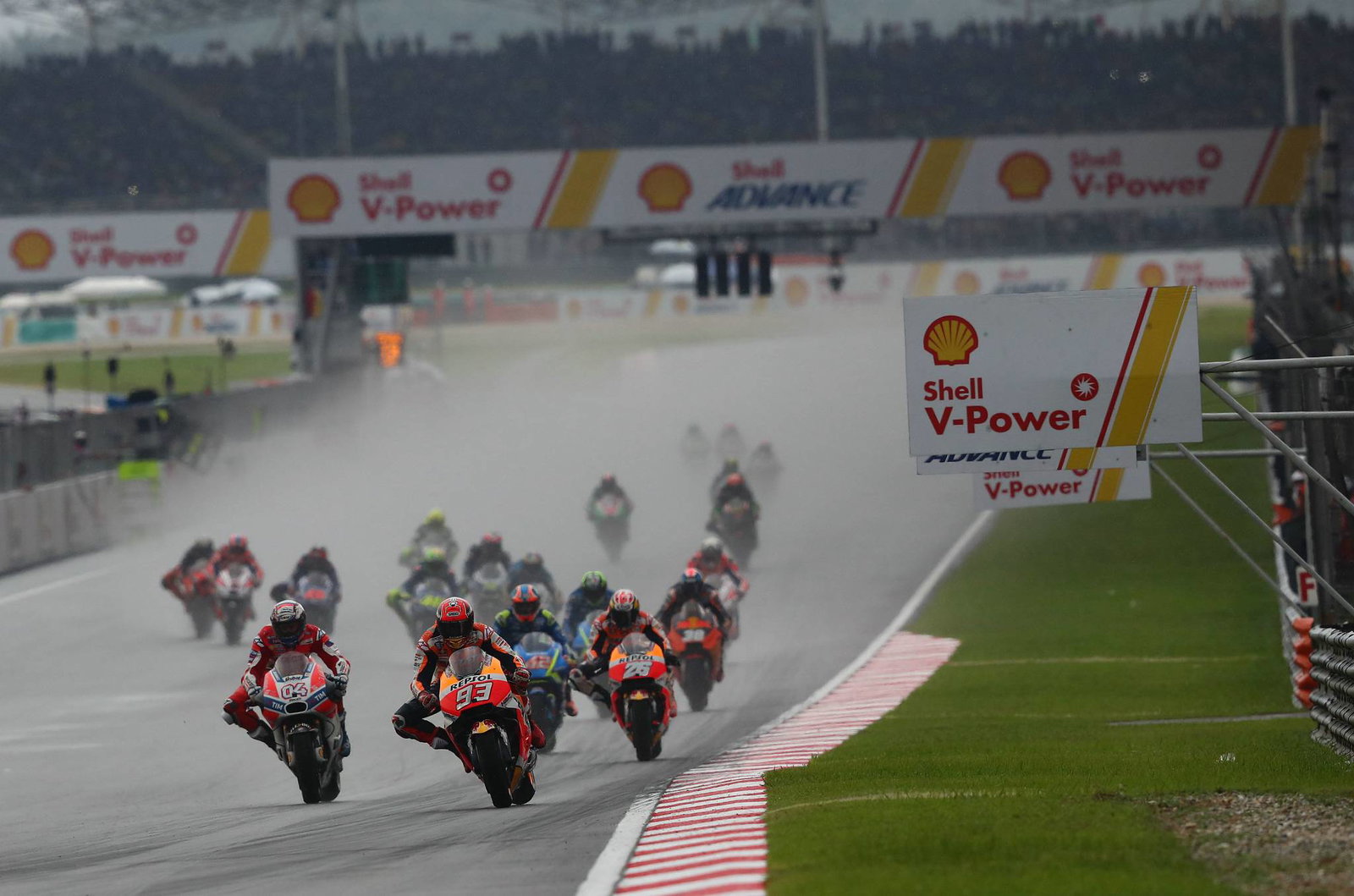 MotoGP: Eugene Laverty: 'It was the opposite bike!'