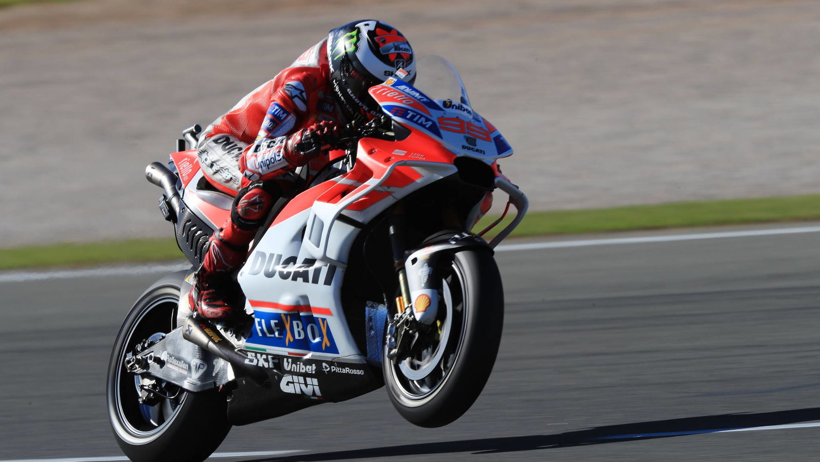 MotoGP Valencia: Lorenzo sets Friday pace, Marquez falls