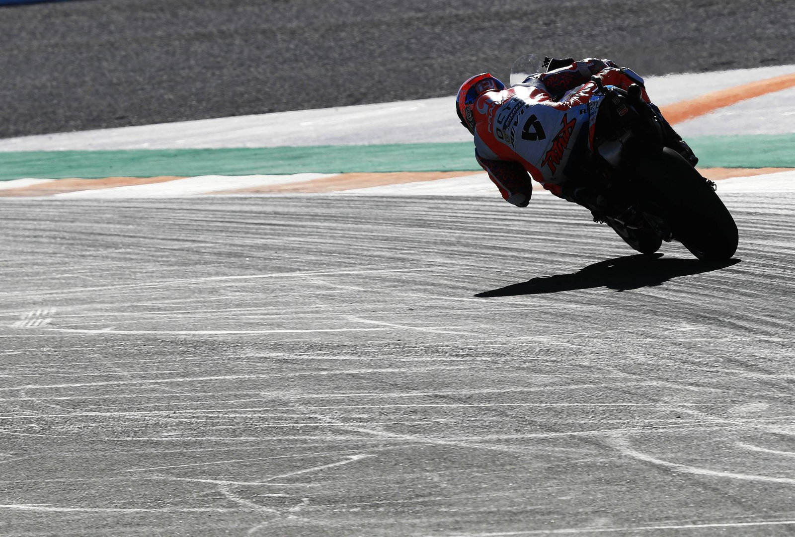 Jonas Folger melewatkan musim MotoGP 2018