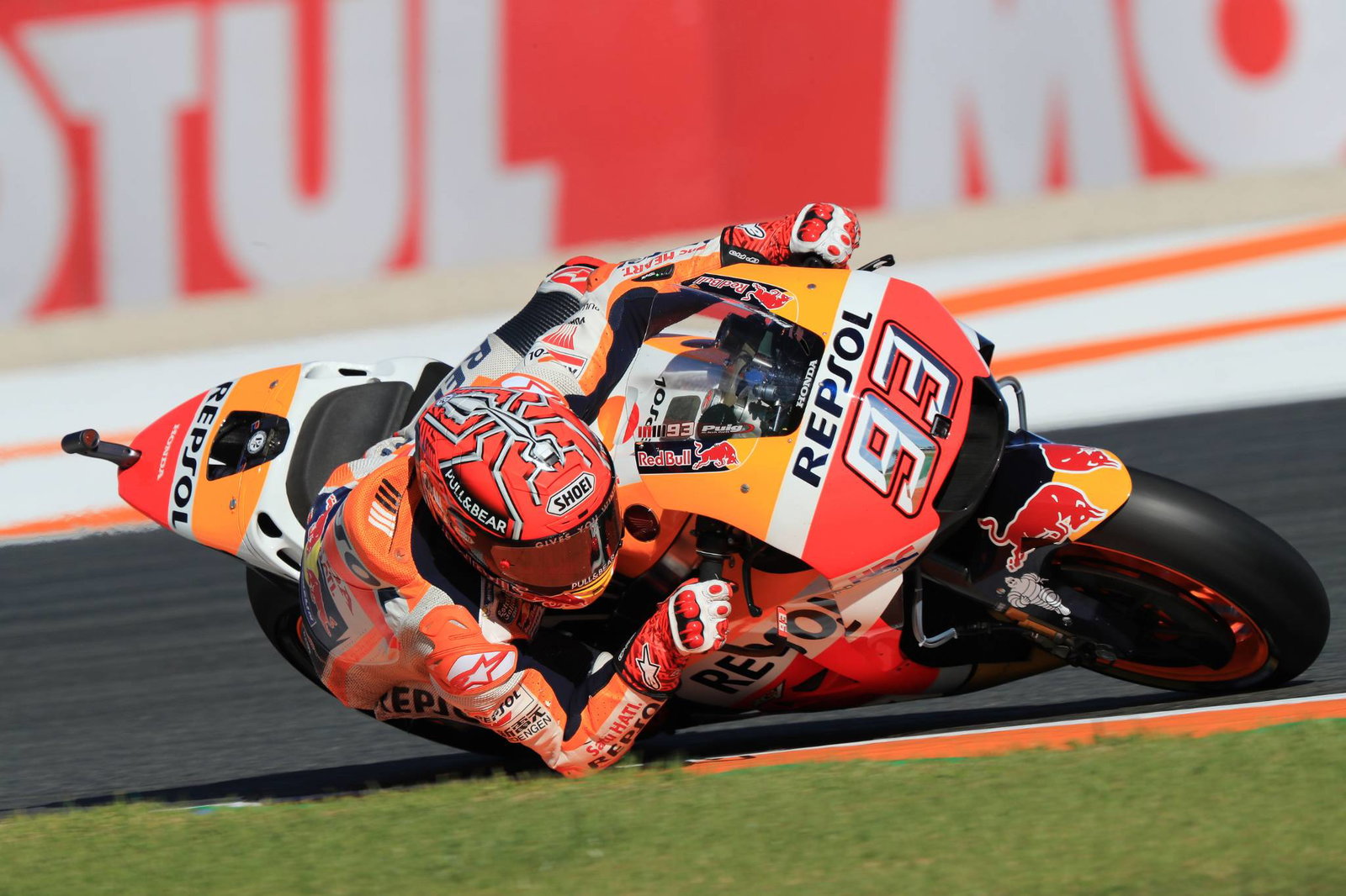 2017 Valencia MotoGP - Race Day LIVE!