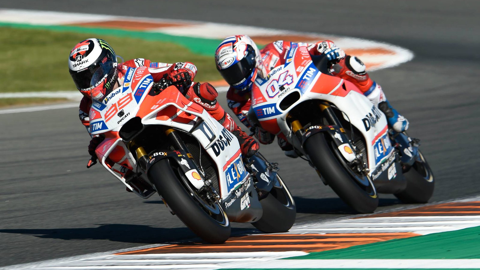 MotoGP Valencia: Did Lorenzo do the right thing?