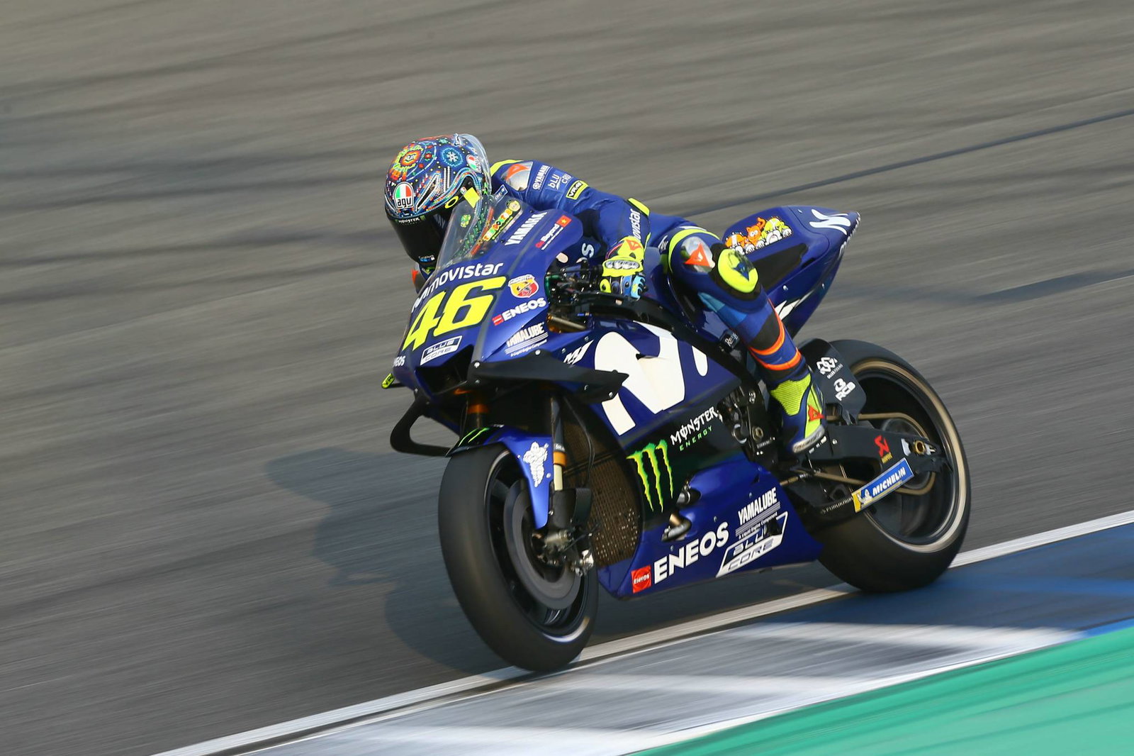 Tes MotoGP Thailand: GP17 ditarik kembali saat Lorenzo tenggelam ke urutan ke-22