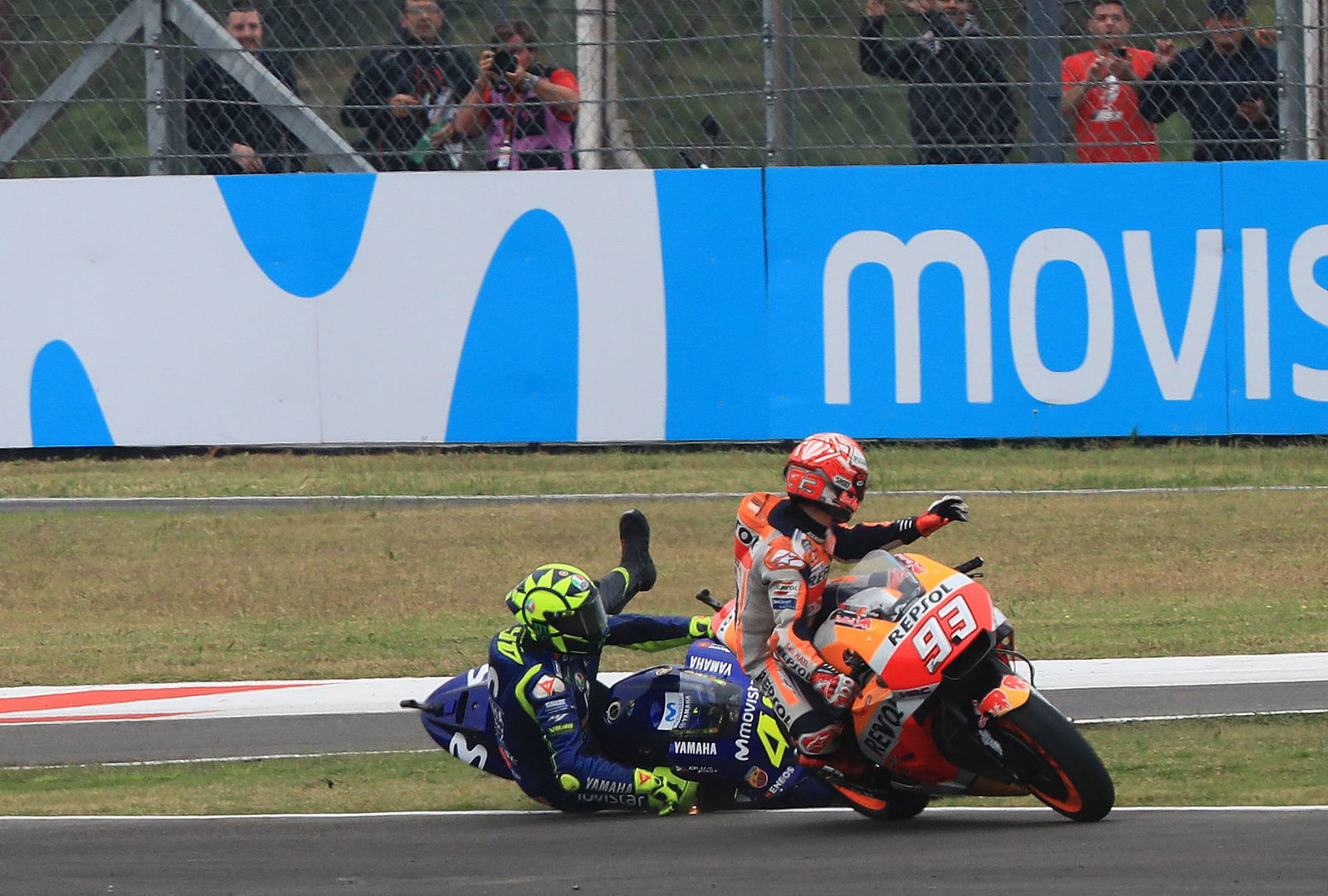PICTURES and VIDEO: Marquez, Rossi clash in Argentina MotoGP