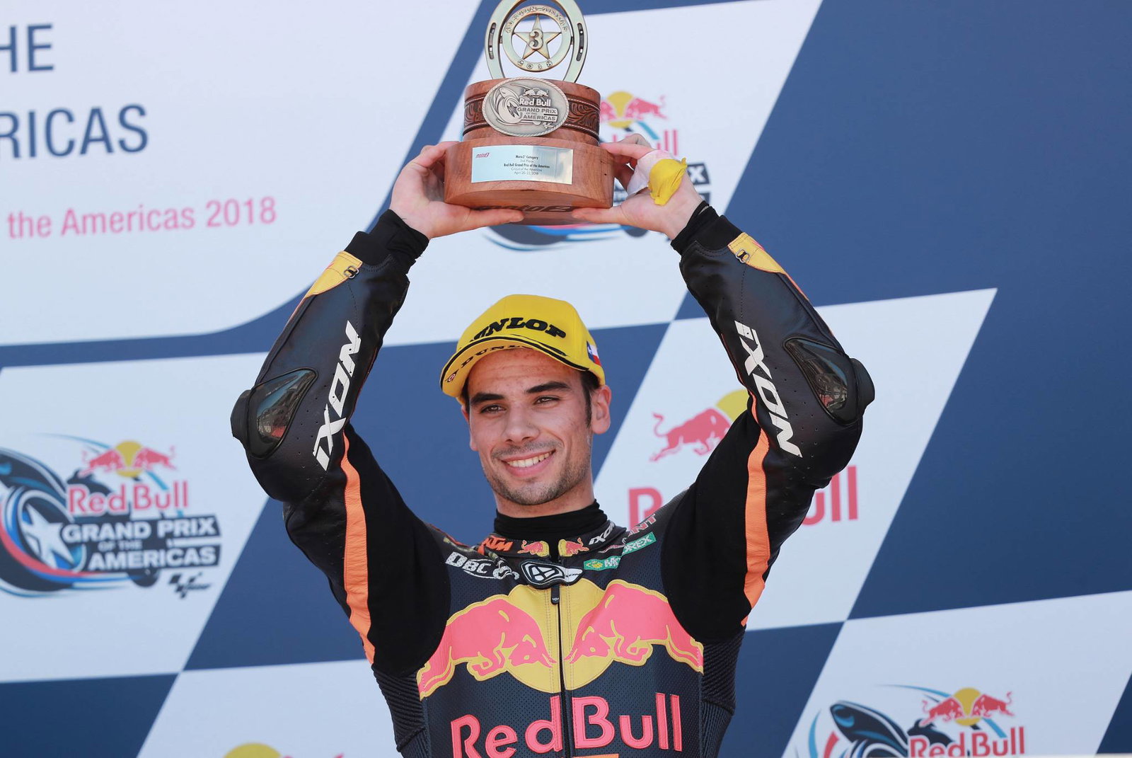 Marquez memimpin Crutchlow, Dovizioso ke Q1