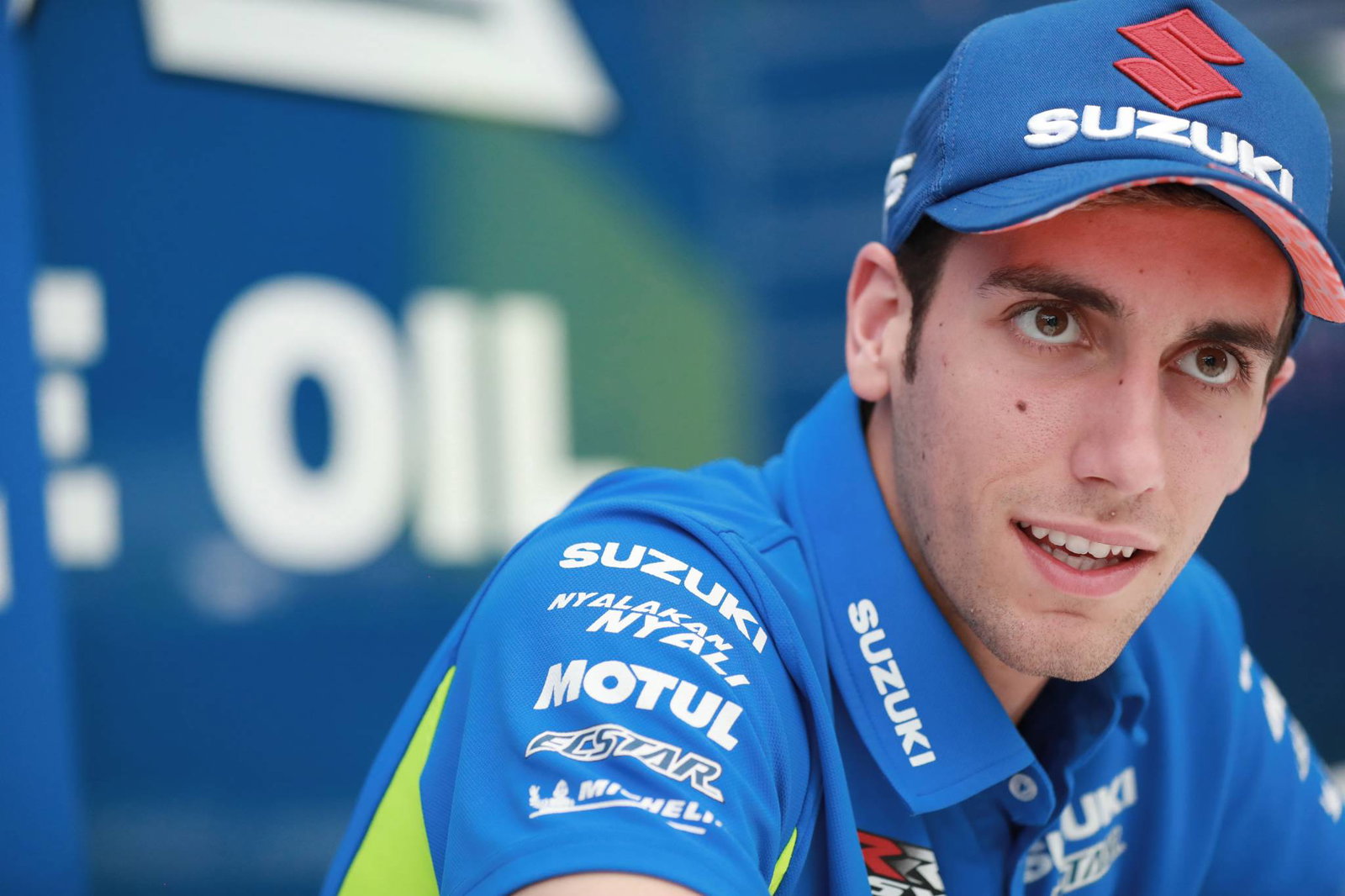 Le Mans MotoGP: Aleix Espargaro re-signs for Aprilia