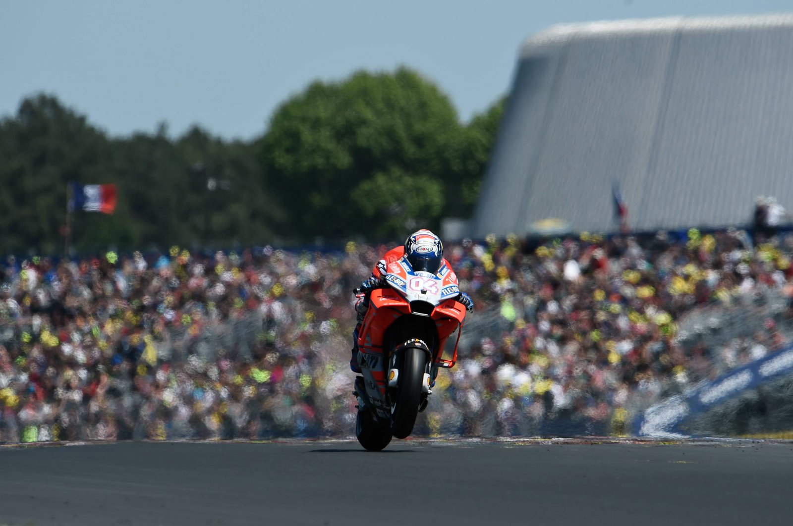 Le Mans MotoGP: Crutchlow declared fit to race