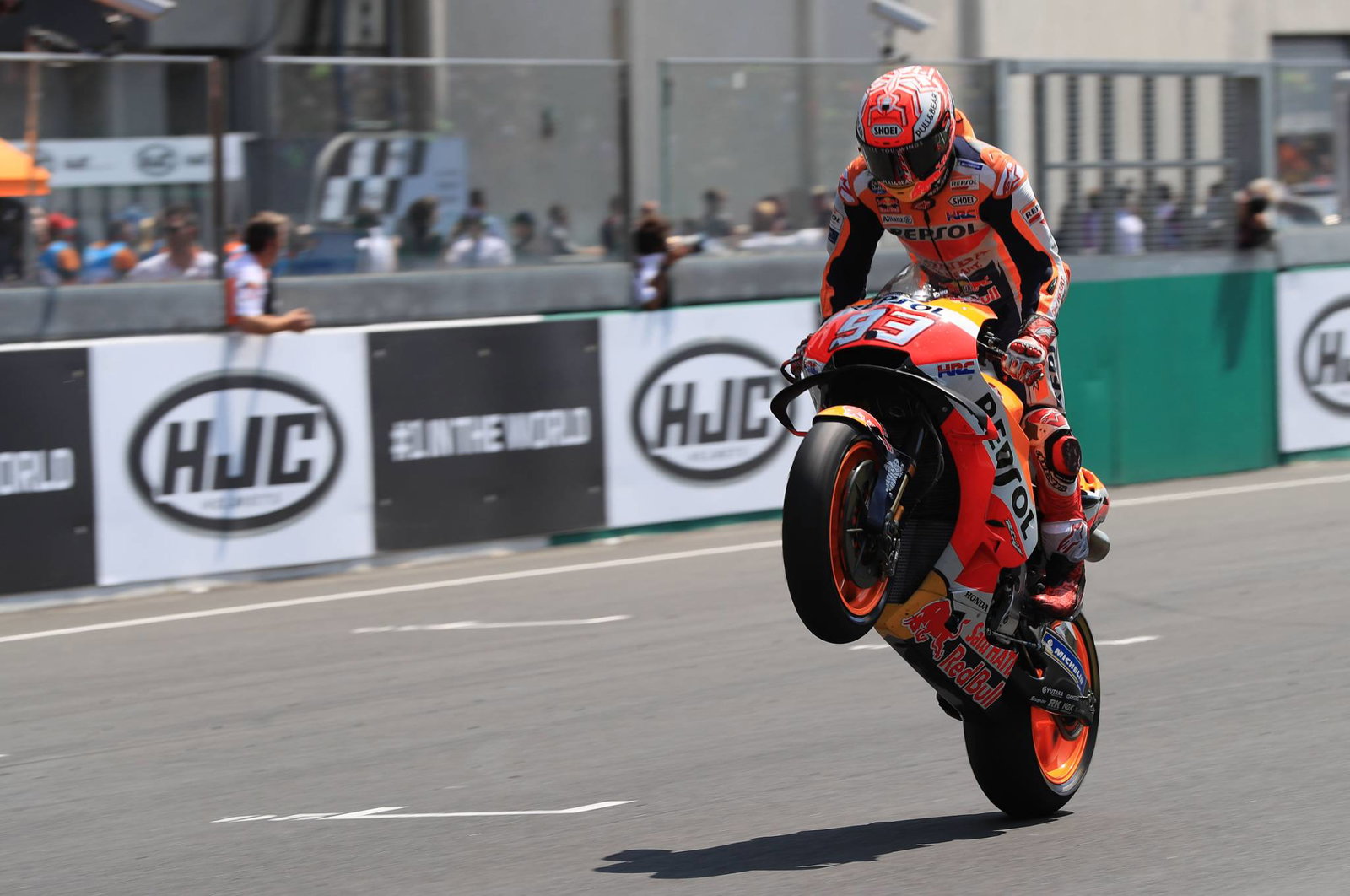 MotoGP: New Barcelona track surface receives seal of approval 