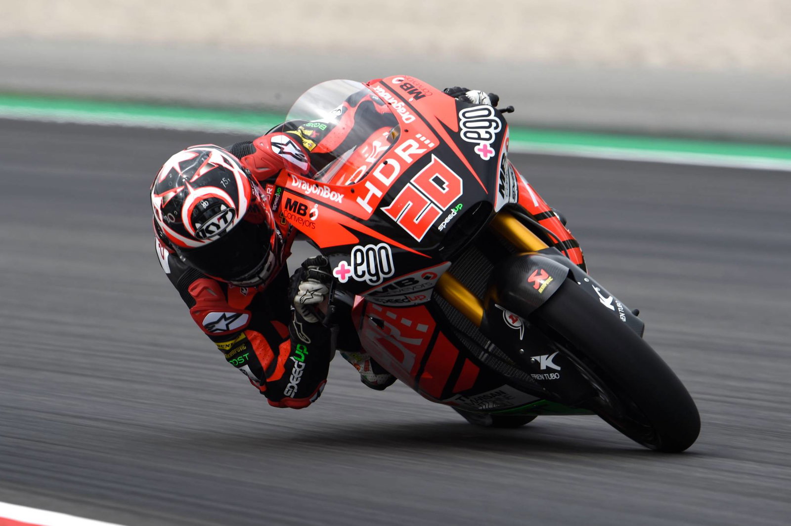 Moto2 Catalunya: Surprise Pole for Quartararo