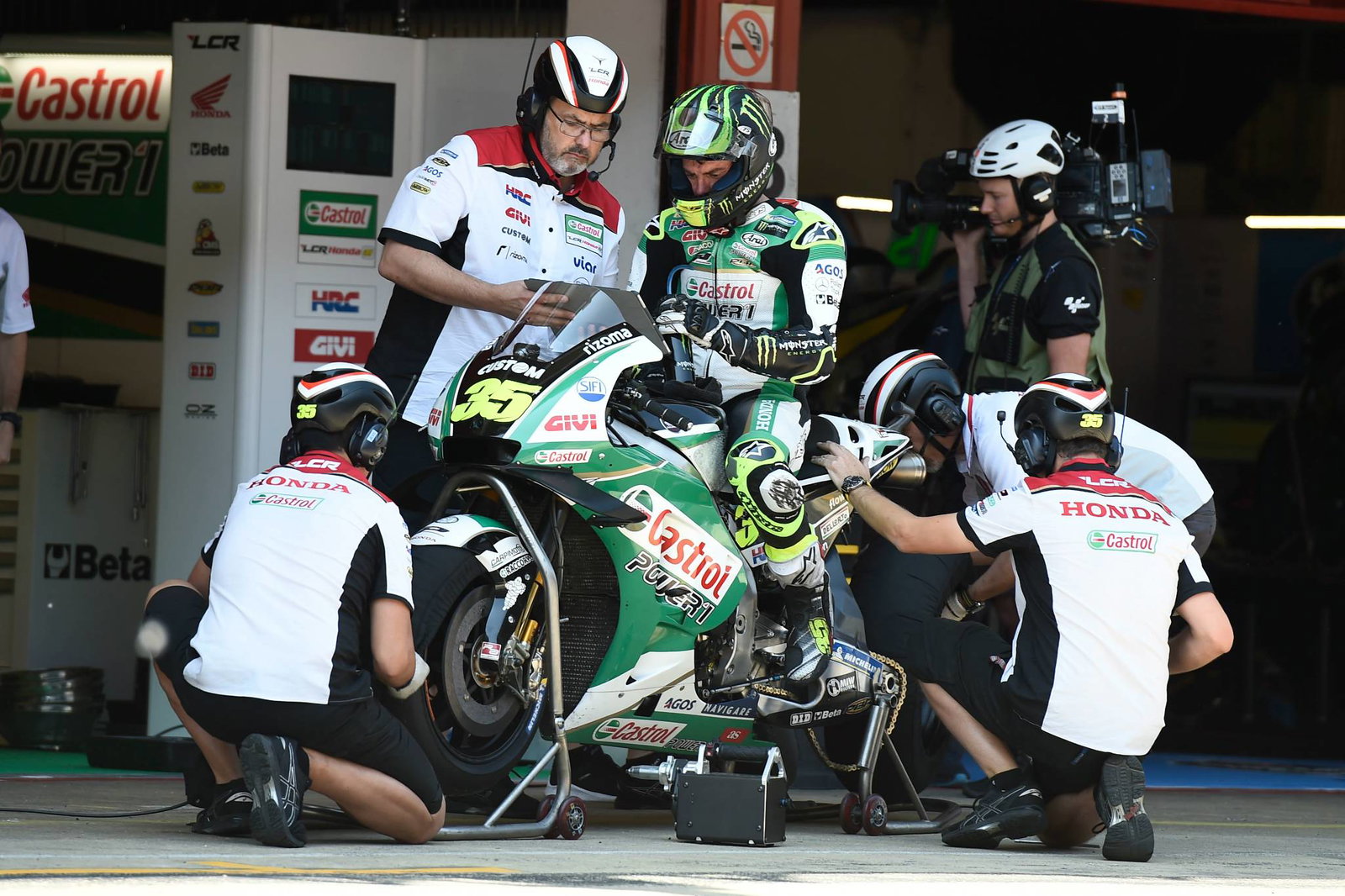 Rossi: 15 tahun lalu MotoGP lebih romantis!